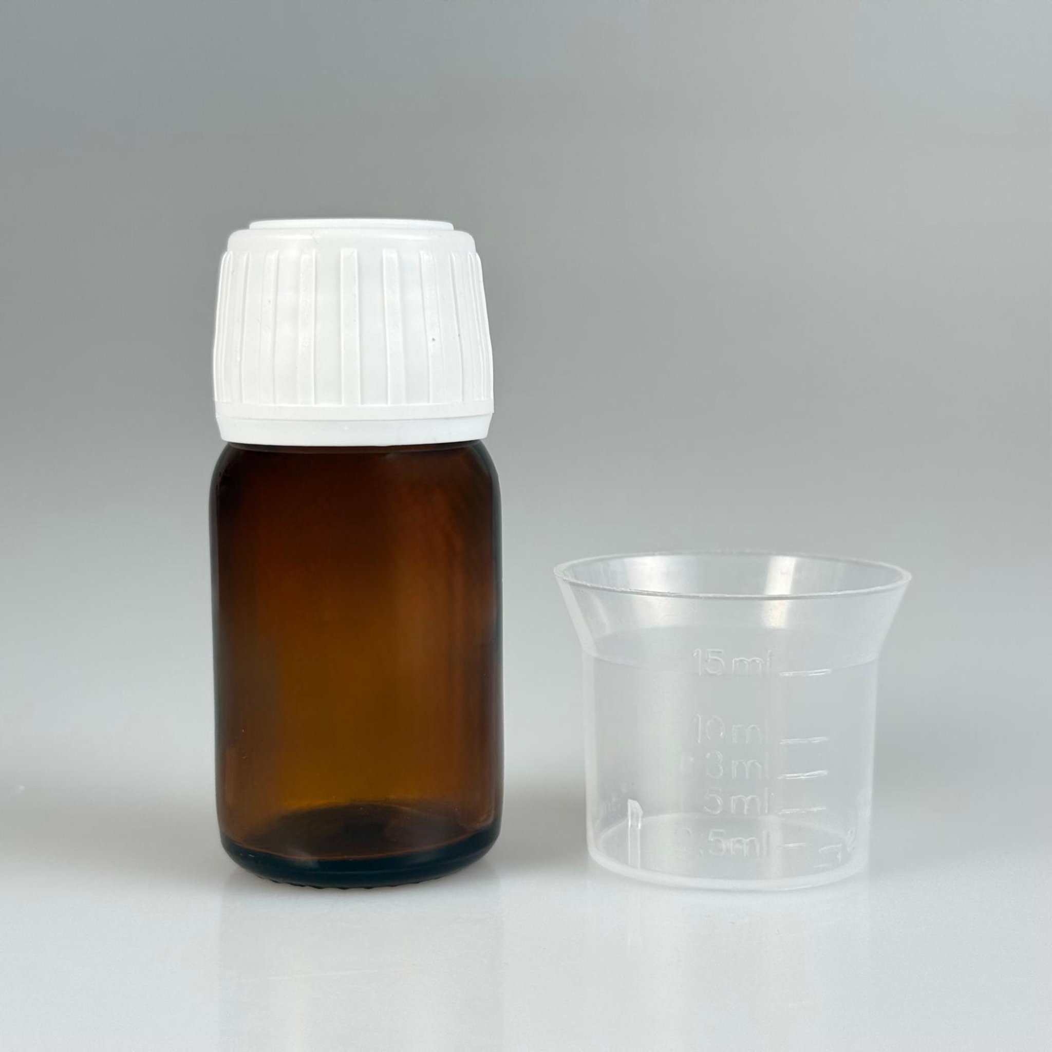 20 CC AMBER CAM ŞİŞE + BEYAZ KİLİTLİ KAPAK + 15 ML ÖLÇEK TAKIM - 20 ML KAHVERENGİ BOŞ ŞURUP ŞİŞESİ (AĞIZ ÇAPI 25 MM) - 20 ML ECZA ŞİŞESİ