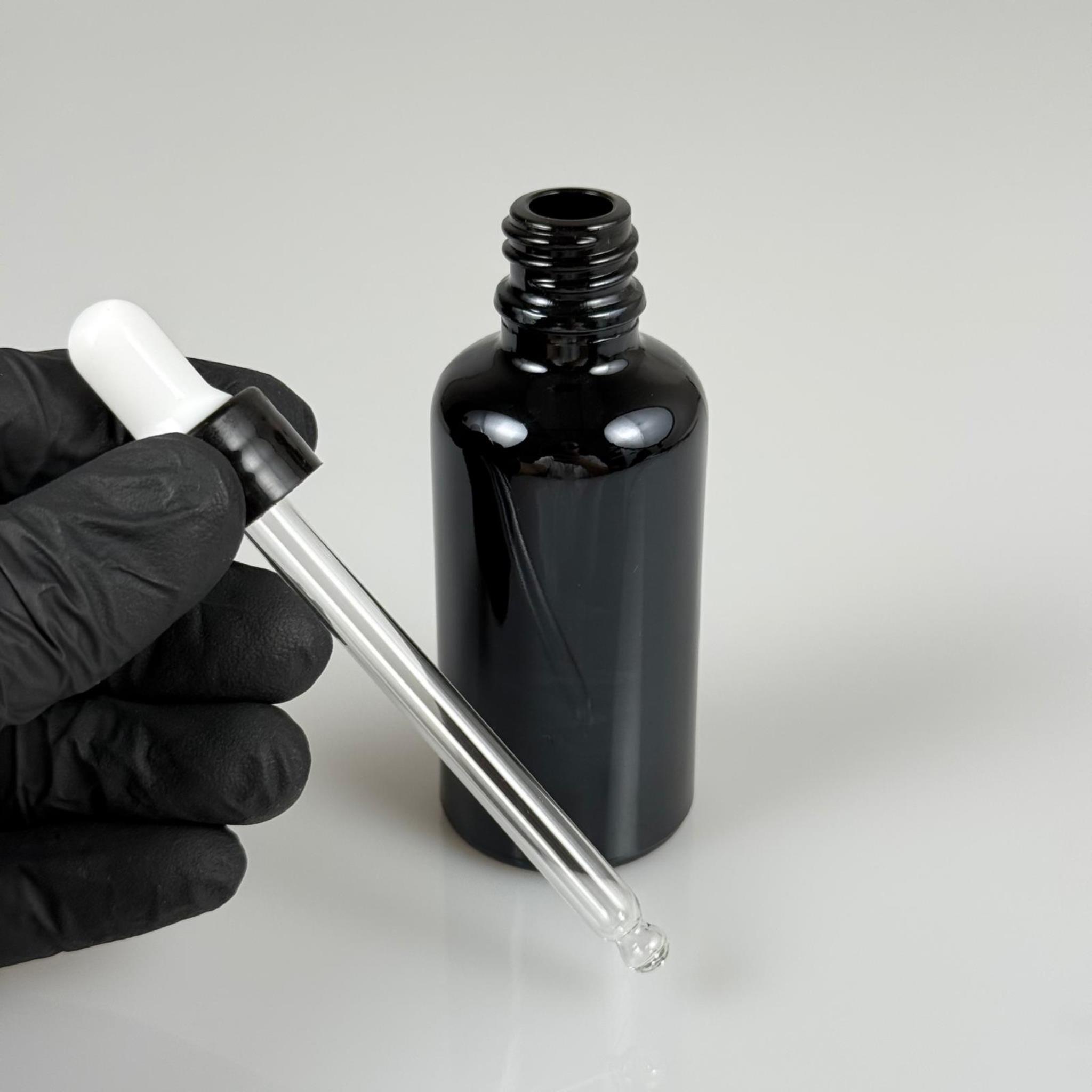 50 CC PARLAK SİYAH CAM DAMLALIKLI ŞİŞE - BEYAZ EMZİK + SİYAH DÜZ KAPAK + CAM PİPET TAKIM - 50 ML PARLAK SİYAH DAMLALIKLI ŞİŞE SETİ