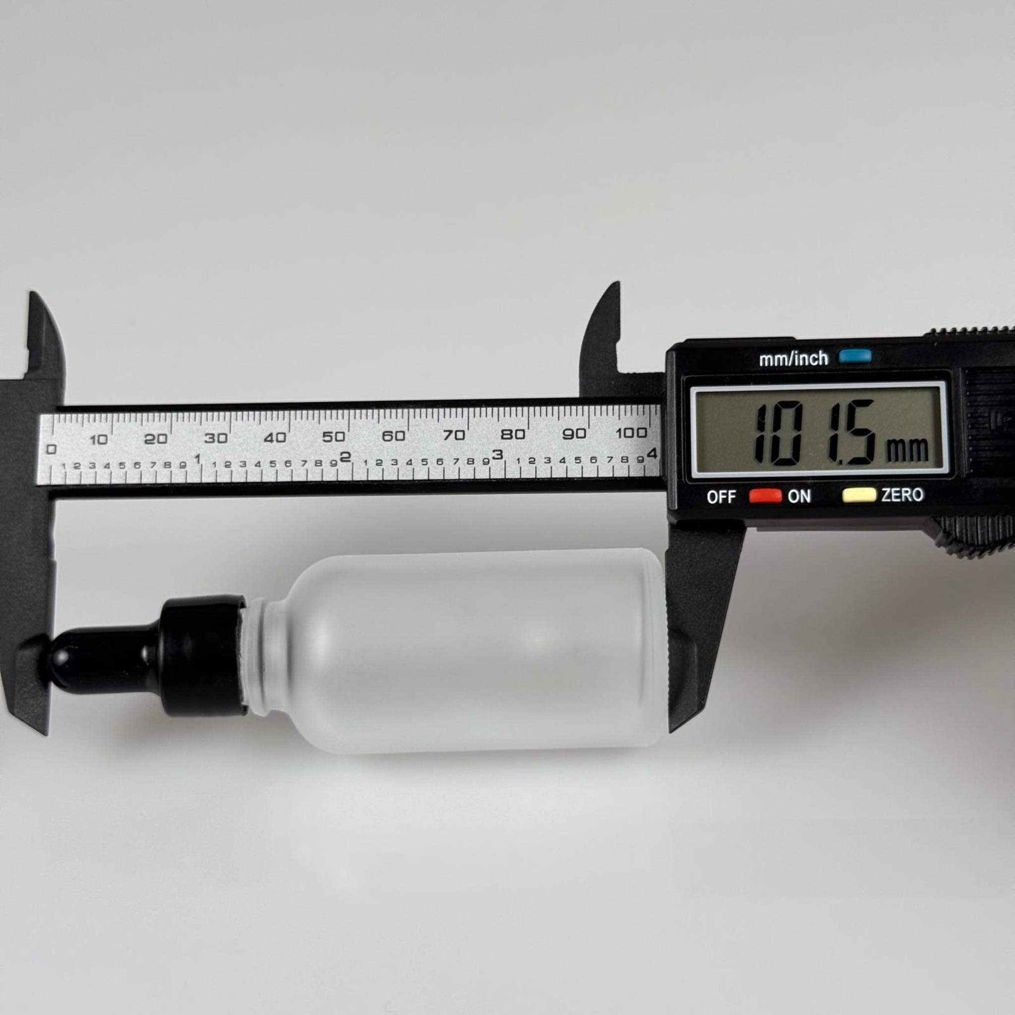 30 CC BUZLU İNCE UÇLU CAM DAMLALIKLI ŞİŞE - SİYAH EMZİK + SİYAH DÜZ KAPAK + CAM PİPET TAKIM - 30 ML BUZLU İNCE UÇLU DAMLALIKLI ŞİŞE SETİ