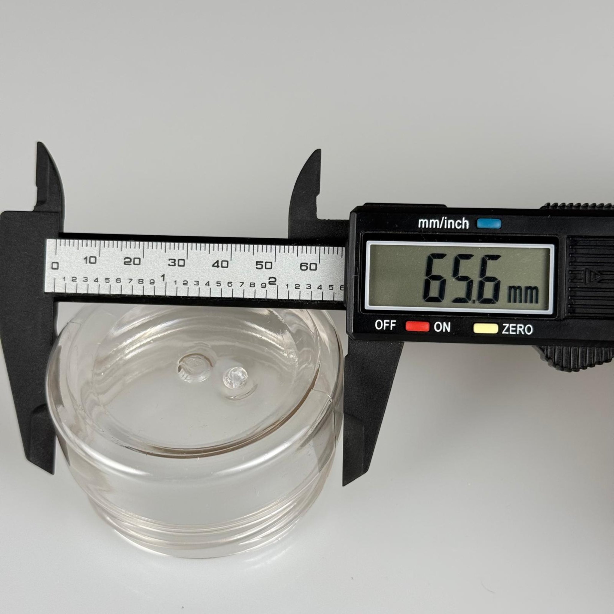 50 CC PET KAVANOZ- BEYAZ KAPAKLI + KENDİNDEN YAPIŞKANLI CONTALI (SIZDIRMAZLIK SAĞLAR) - 50 ML PLASTİK KAVANOZ - KREM KAVANOZU