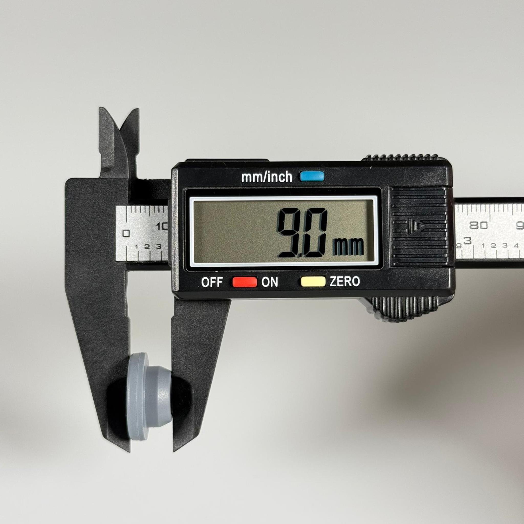 PENİSİLİN FLAKON KAUÇUK TAPA - BUTIL TAPA - KOYU GRİ (20 AĞIZ FLAKON ŞİŞELERE UYAR)