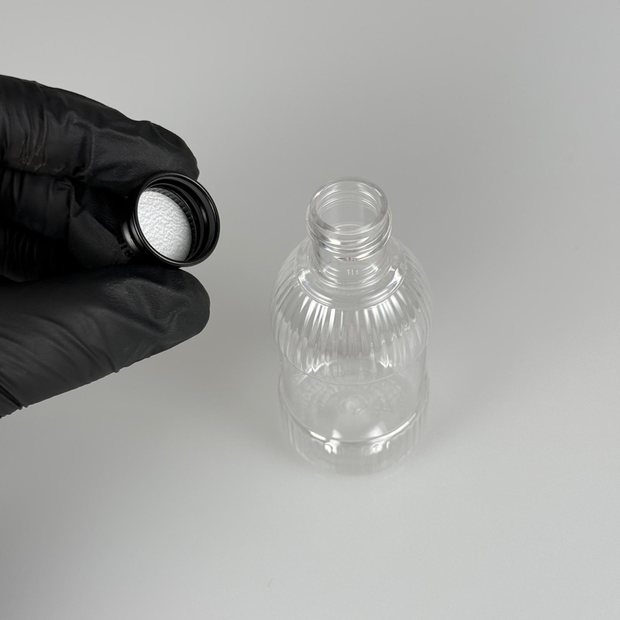 50 CC MANDALİNA MODEL PET ŞİŞE + KÖPÜK CONTALI SİYAH ALÜMİNYUM METAL KAPAKLI TAKIM - 50 ML TOMBUL PET ŞİŞE