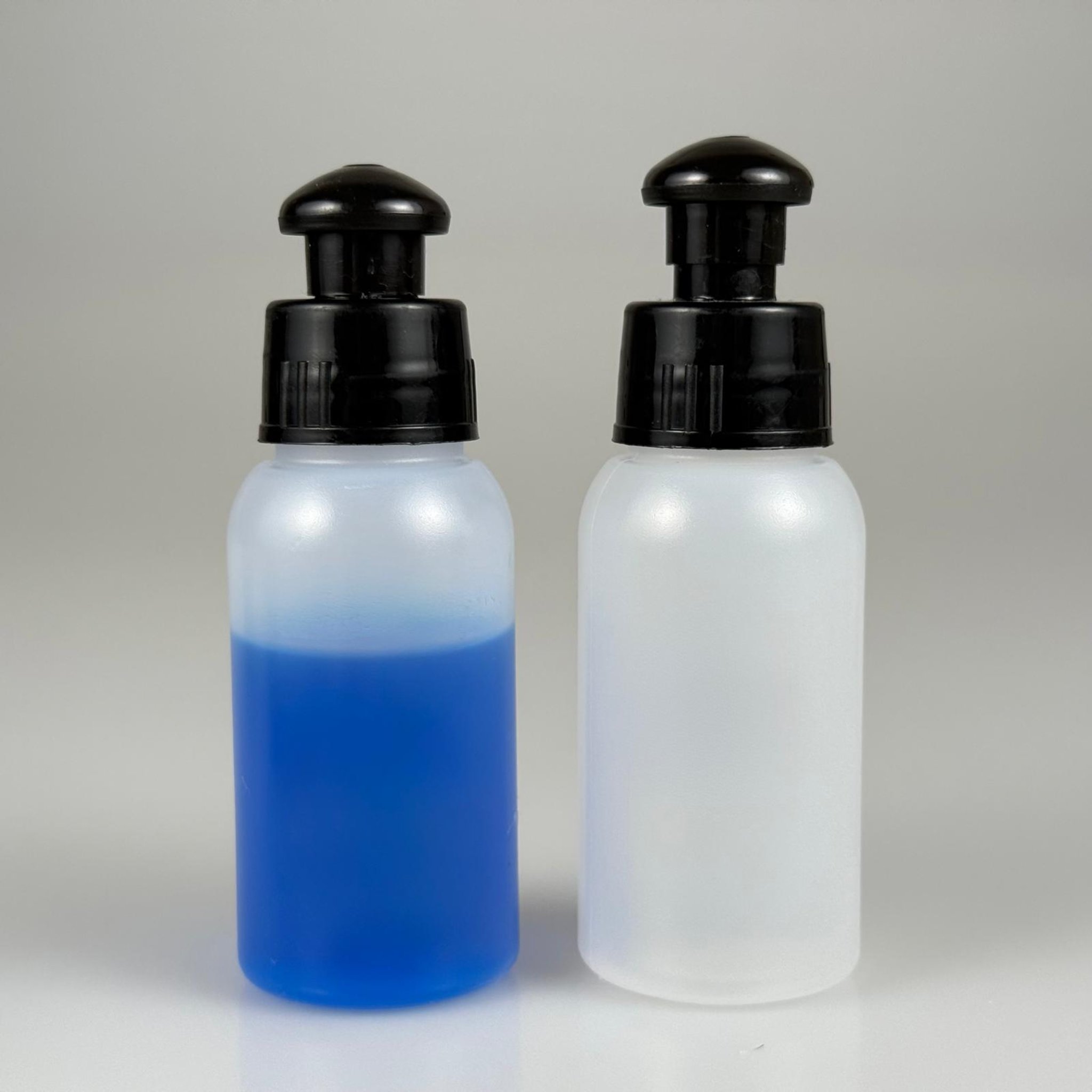 50 ML SIKILABİLİR YUMUŞAK POLİETİLEN PE PLASTİK ŞİŞE - SİYAH PUSH PULL ŞAMPUAN AKITICI - 50 cc sos, yağ, kartuş, mürekkep vb için boş şişeler