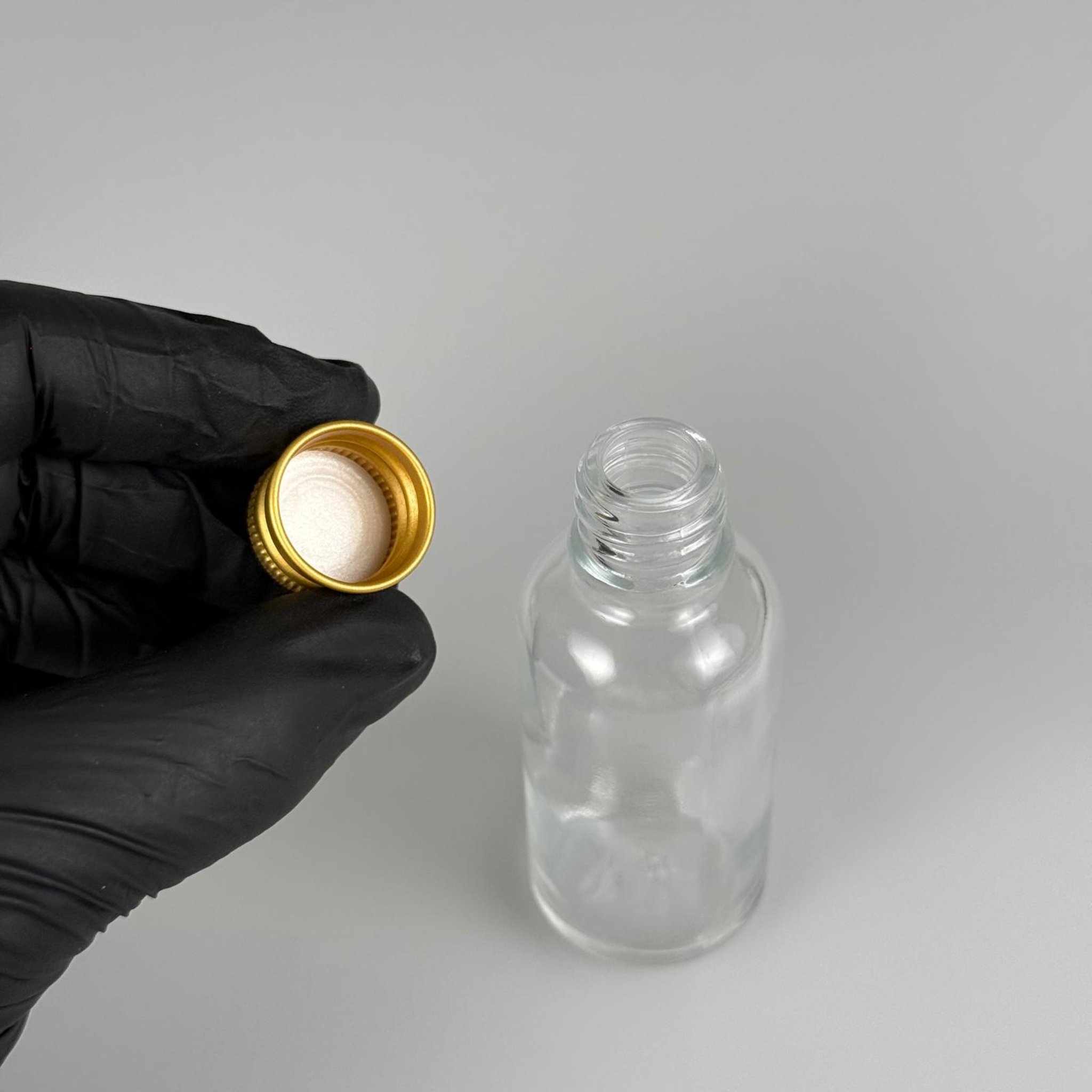 30 CC ŞEFFAF CAM ŞİŞE + KÖPÜK CONTALI GOLD ALÜMİNYUM METAL KAPAKLI TAKIM - 30 ML ŞEFFAF CAM ŞİŞE