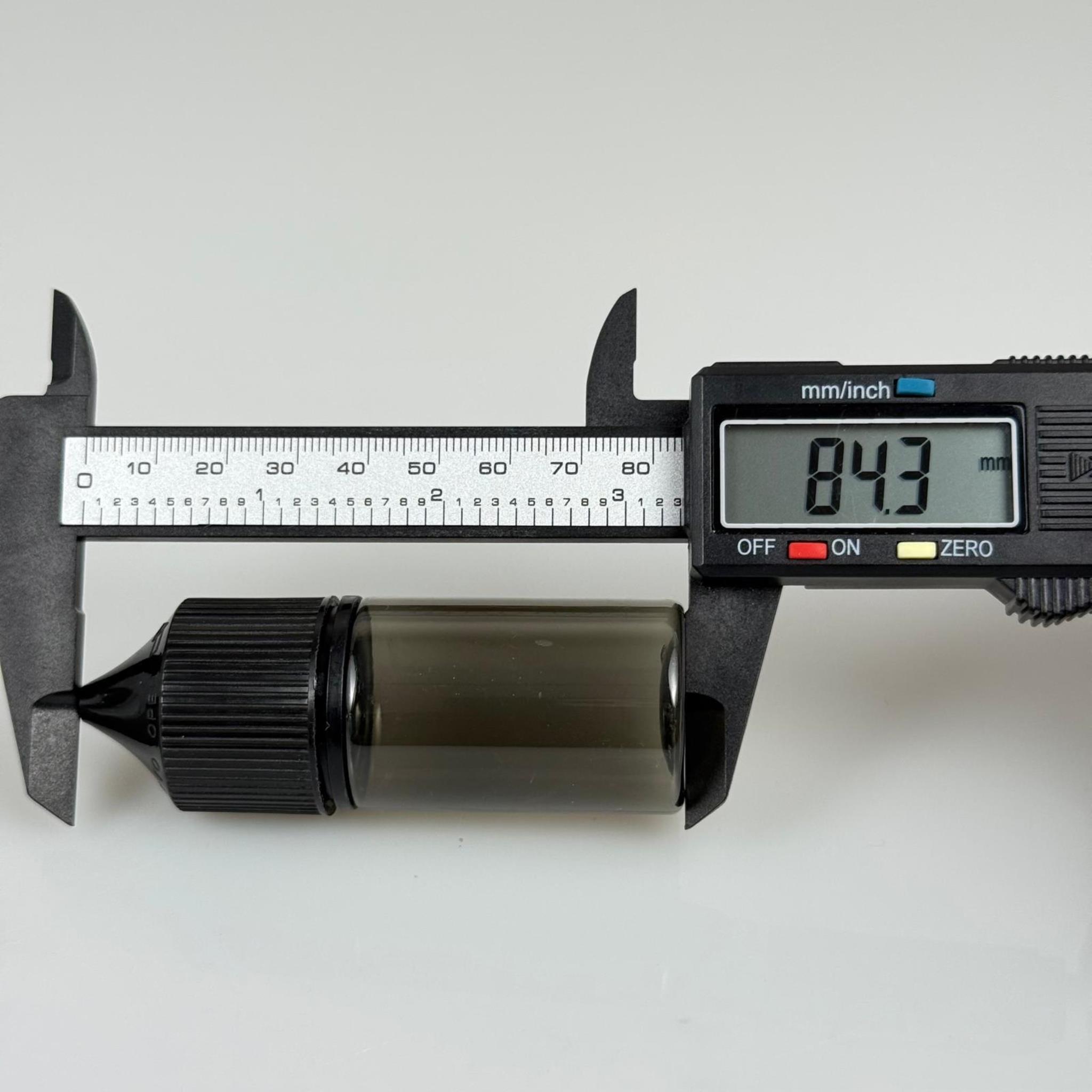 30 CC GORİLLA ŞİŞE - SİYAH - 30 ML LİKİT ŞİŞESİ - MÜREKKEP ŞİŞESİ - KAPAKLI  - TIPALI - İĞNE UÇLU DAMLALIKLI ŞİŞE