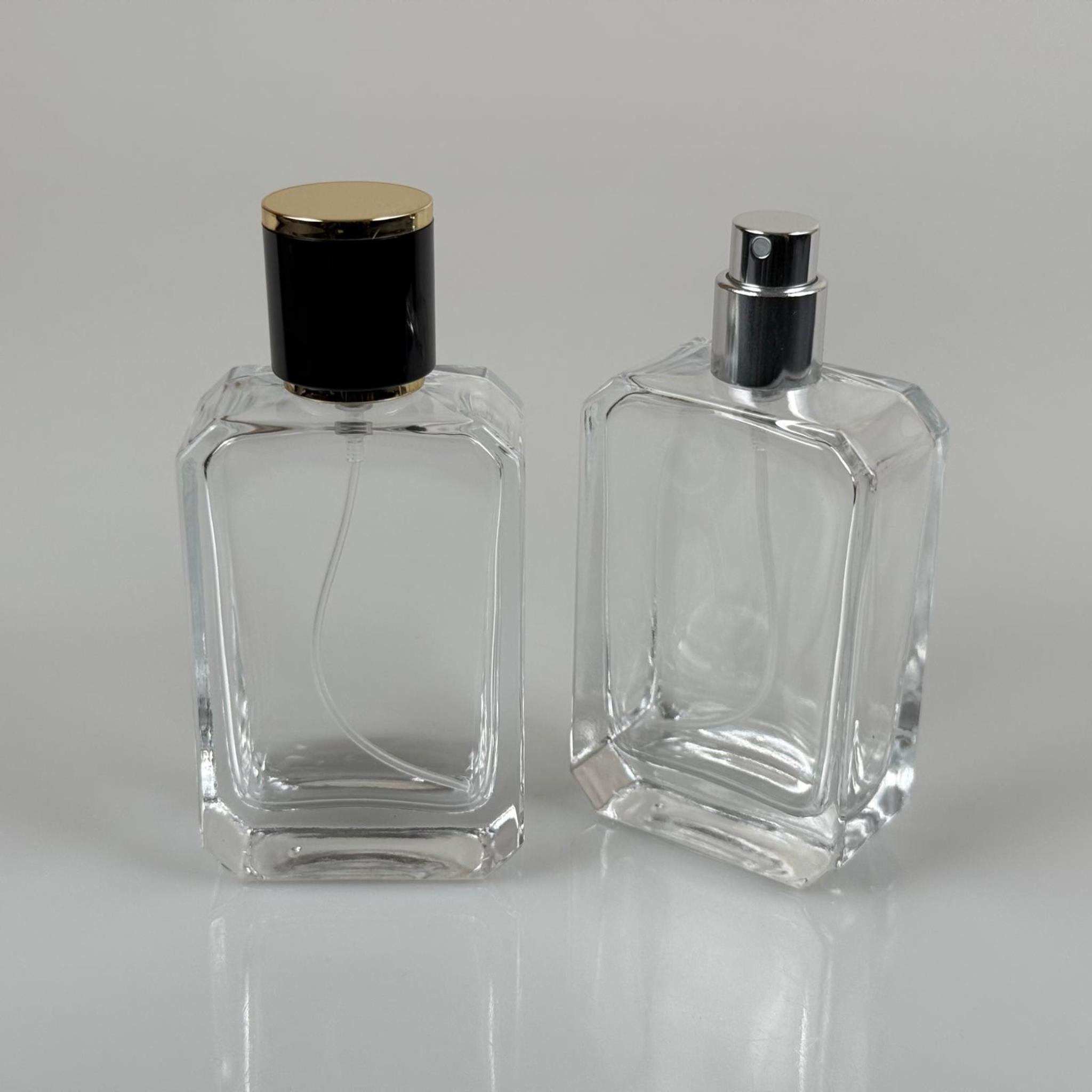 50 ML KÖŞELİ MODEL ANGEL PARFÜM ŞİŞESİ - GÜMÜŞ METAL SPREYLİ + GOLD SİYAH KAPAKLI (AĞIZ 15 MM GEÇME KOLAY KAPAMA)