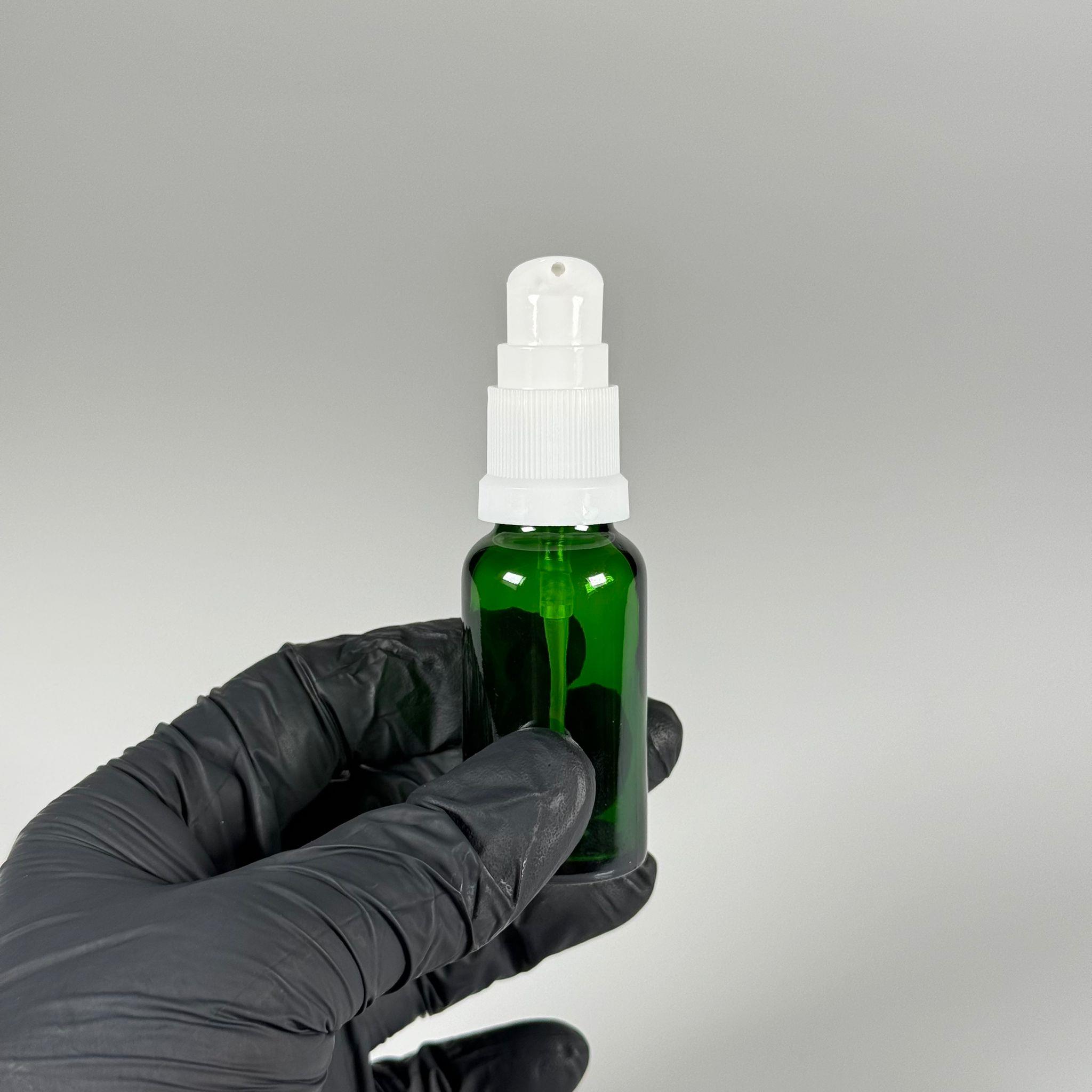 20 CC YEŞİL CAM ŞİŞE - SIZDIRMAZ ETEKLİ BEYAZ LOSYON POMPALI TAKIM - 20 ML LOSYON ŞİŞESİ - YAĞ, KREM GİBİ YOĞUN KIVAMLI SIVILAR İÇİN CAM AMBALAJ