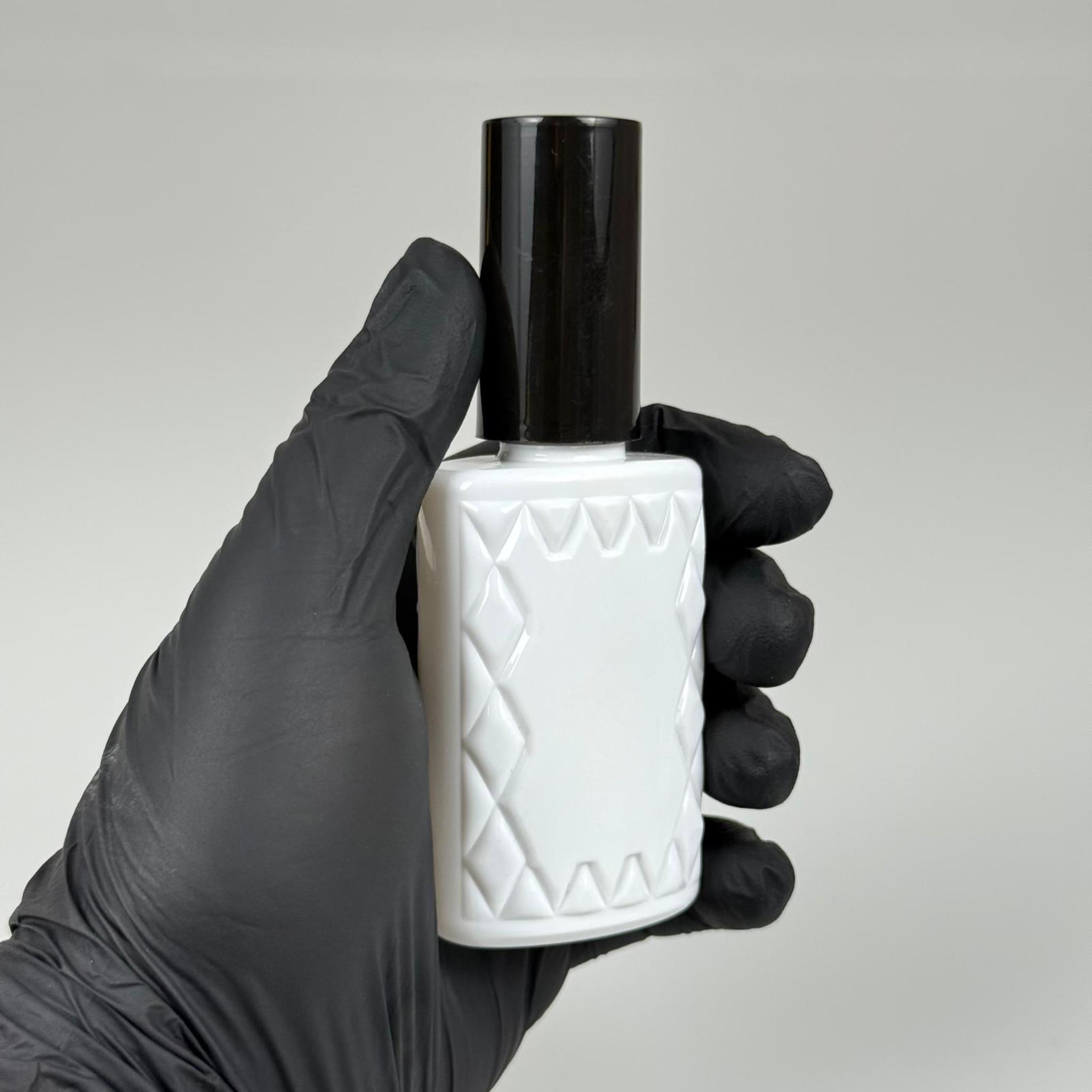 50 CC BEYAZ PET KÖŞELİ PARFÜM ŞİŞESİ  - SİYAH SPREYLİ - SİYAH KORUMA KAPAKLI - 50 ML PLASTİK PARFÜM - KOLONYA ŞİŞESİ
