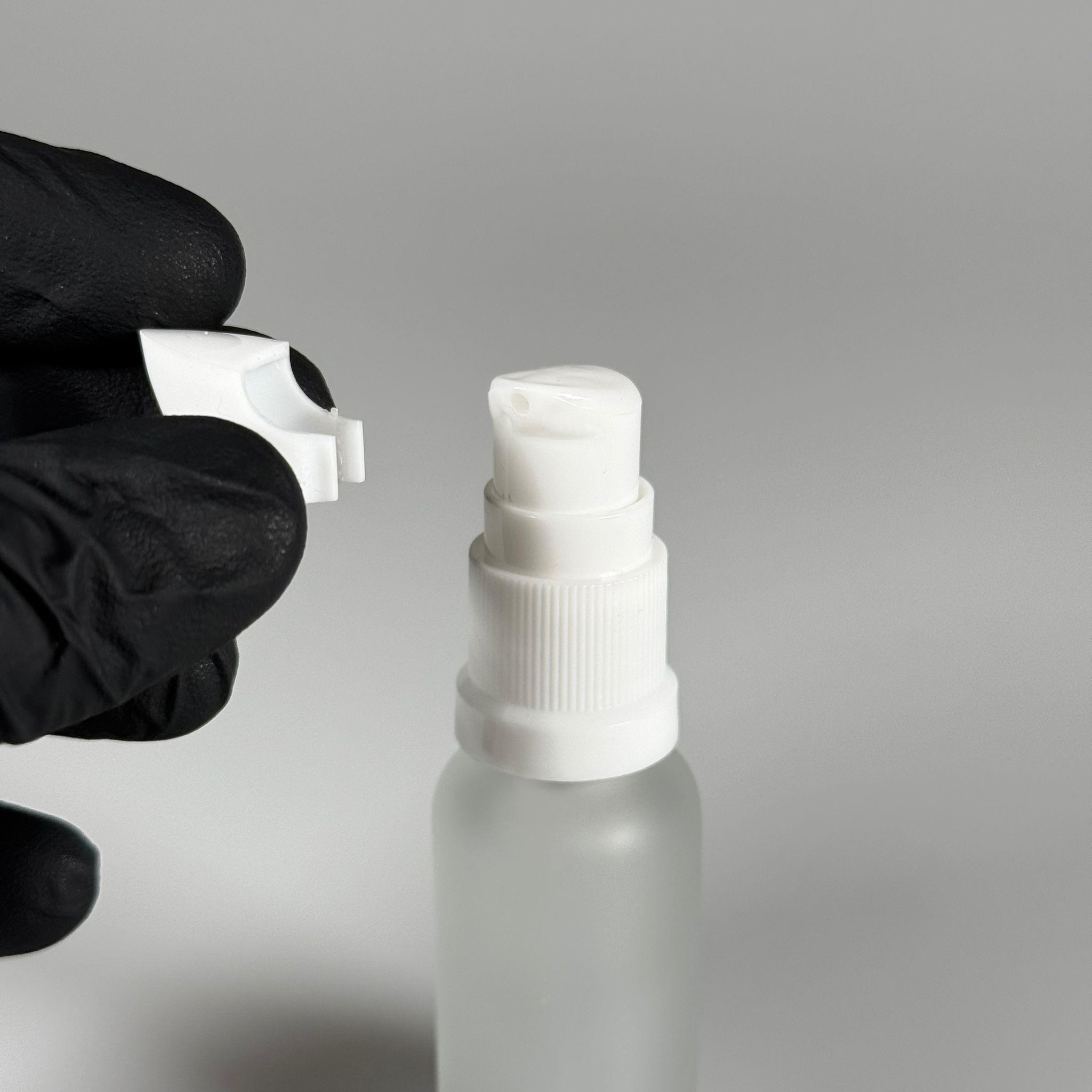 20 CC BUZLU CAM ŞİŞE - SIZDIRMAZ ETEKLİ BEYAZ LOSYON POMPALI TAKIM - 20 ML LOSYON ŞİŞESİ - YAĞ, KREM GİBİ YOĞUN KIVAMLI SIVILAR İÇİN CAM AMBALAJ