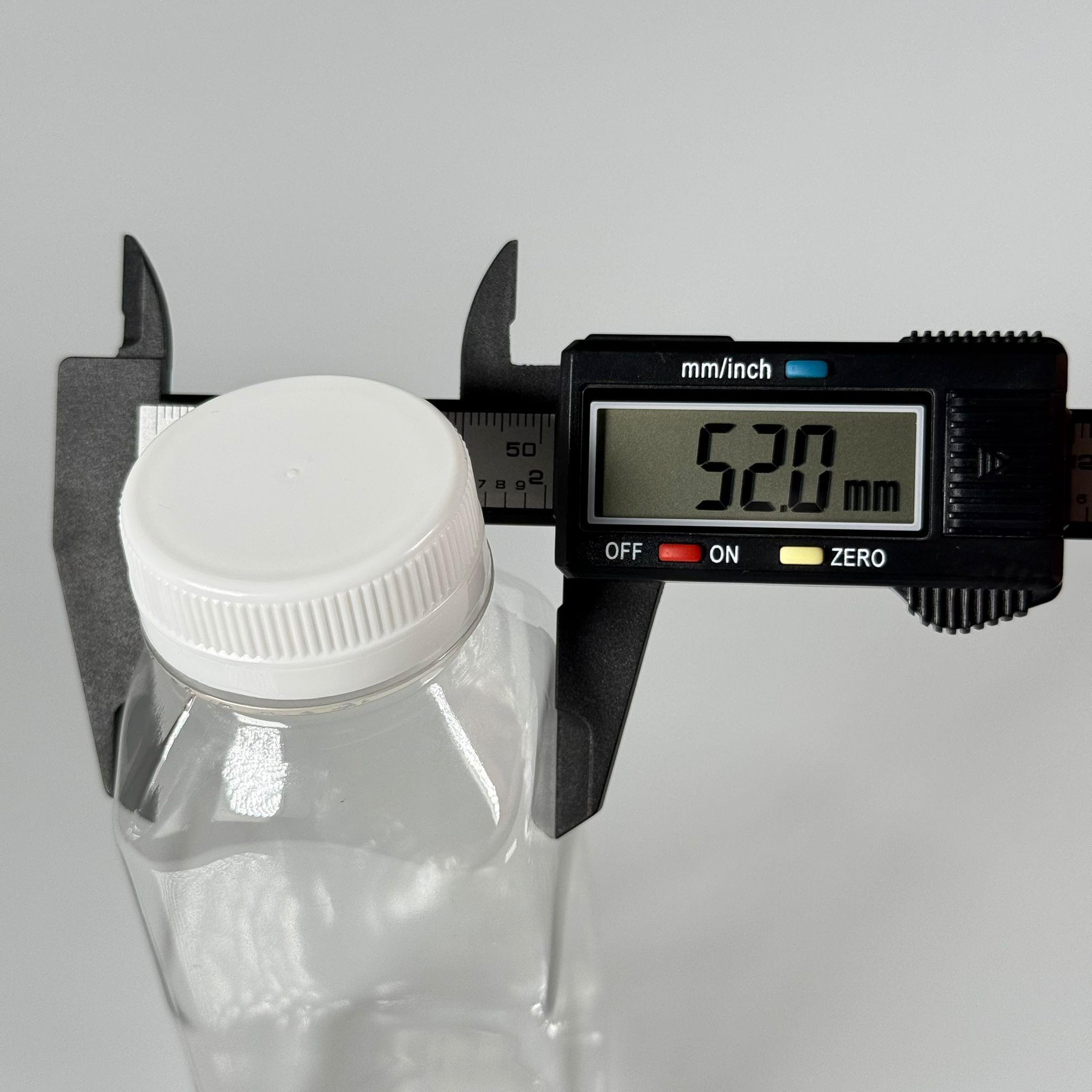 250 CC KÖŞELİ KARE PET ŞİŞE (18,5 GR) - 38 MM GENİŞ AĞIZLI BEYAZ KİLİTLİ KAPAKLI - 250 ML DETOX, MEYVE SUYU, SMOOTHIE, AYRAN, SÜT, MEŞRUBAT VB İÇİN BOŞ PLASTİK ŞİŞELER