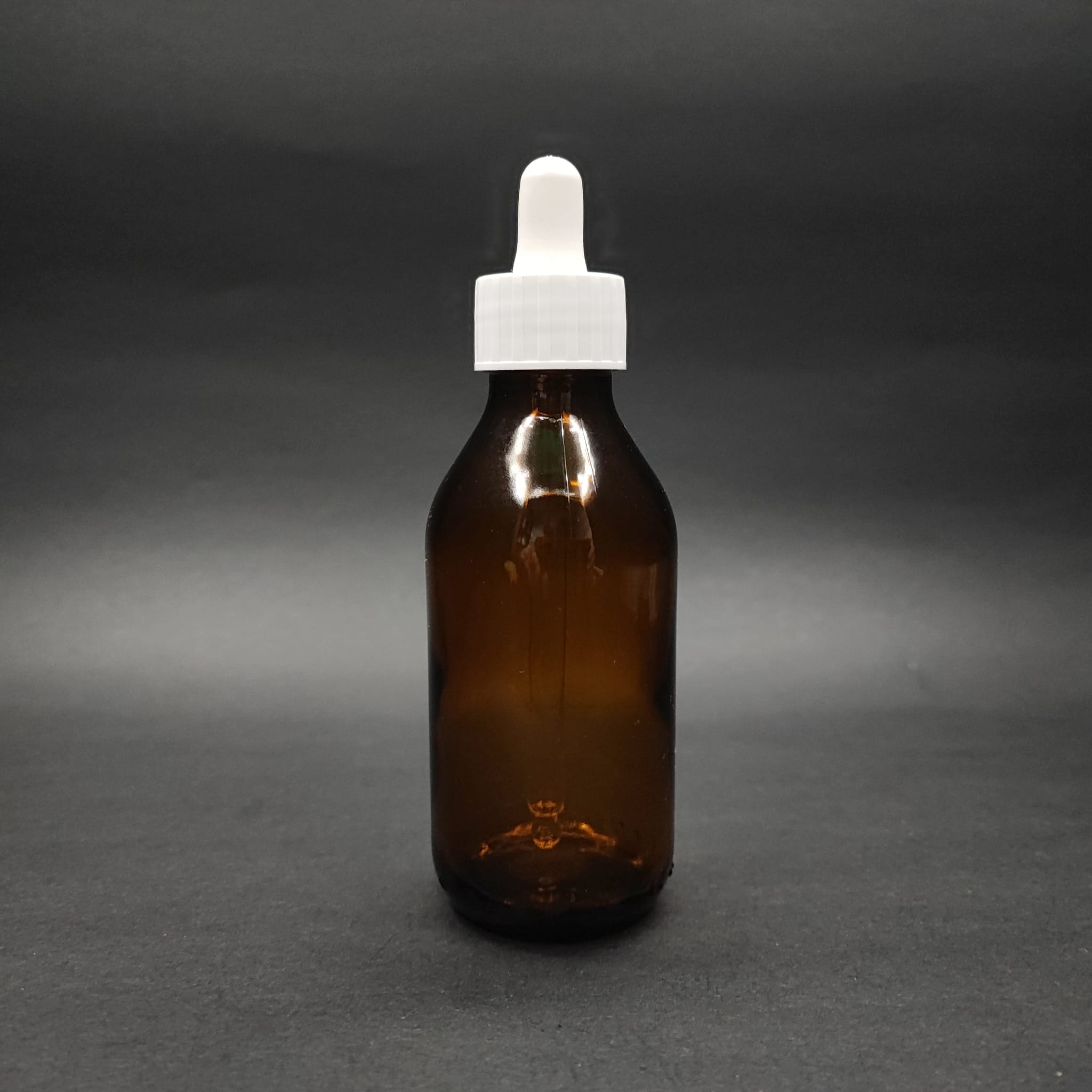 100 ML DOLUMU KOLAY, GENİŞ AĞIZLI CAM DAMLALIKLI ŞİŞE (25 MM AĞIZ)  - 100 CC BEYAZ DAMLALIKLI CAM ECZA ŞİŞESİ - AMBER KAHVERENGİ