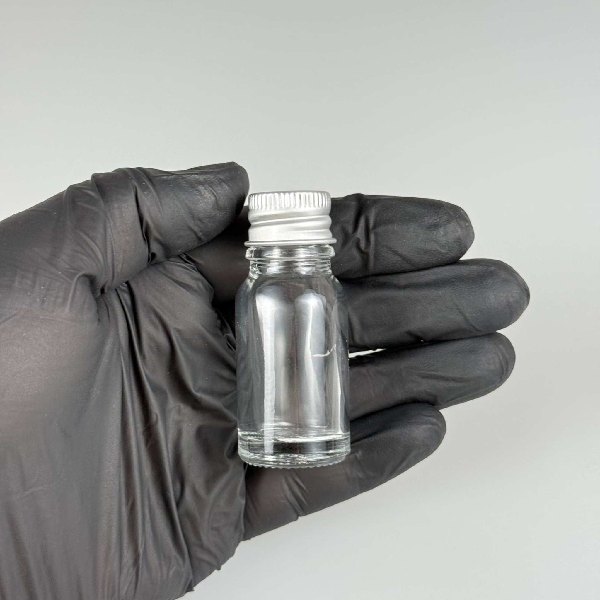 10 CC ŞEFFAF CAM ŞİŞE + KÖPÜK CONTALI GÜMÜŞ ALÜMİNYUM METAL KAPAKLI TAKIM - 10 ML ŞEFFAF CAM ŞİŞE