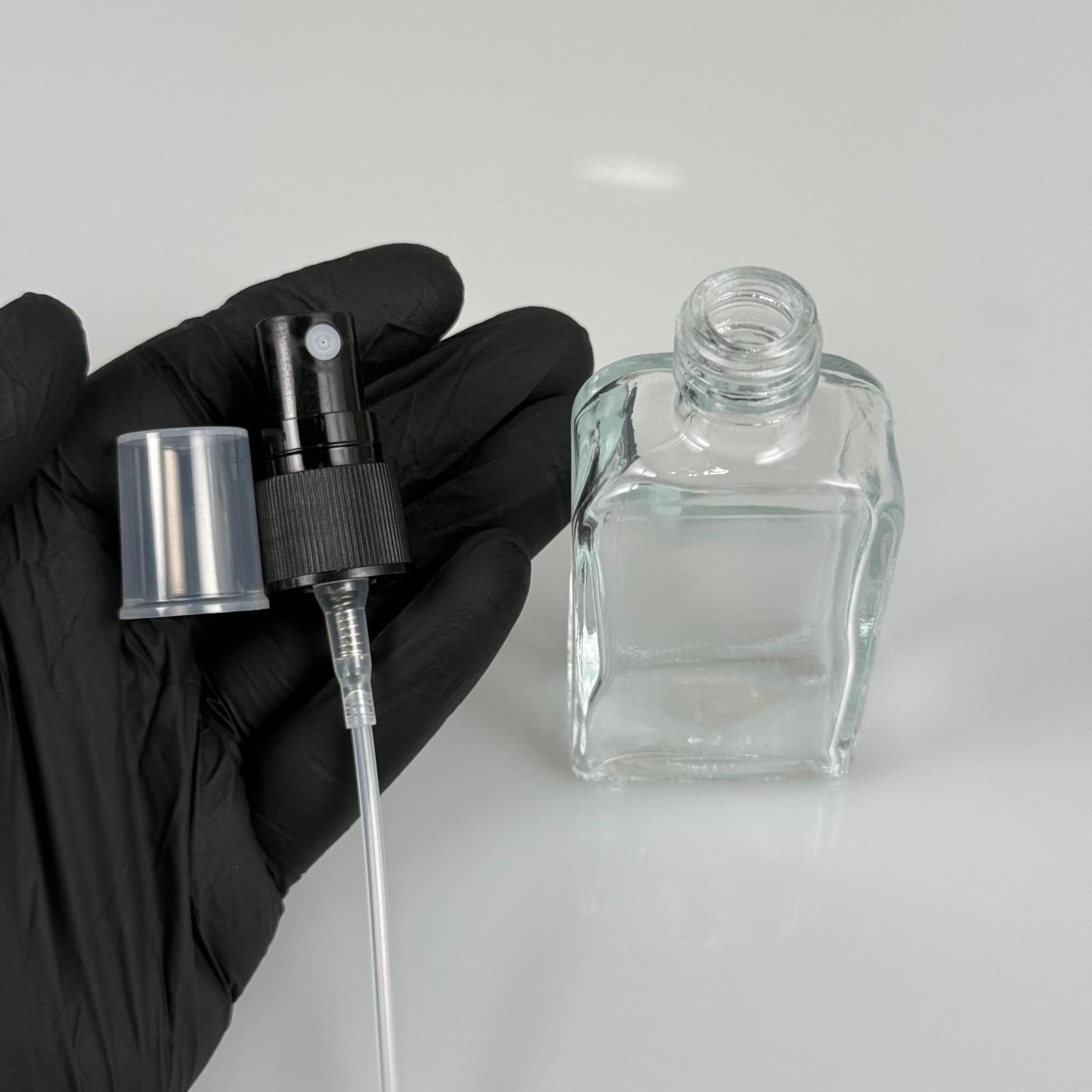 40 CC YASSI DİKDÖRTGEN CAM ŞİŞE - SİYAH SPREYLİ PARFÜM KOLONYA ŞİŞESİ TAKIM - 40 ML PRESTİJLİ ŞİŞE