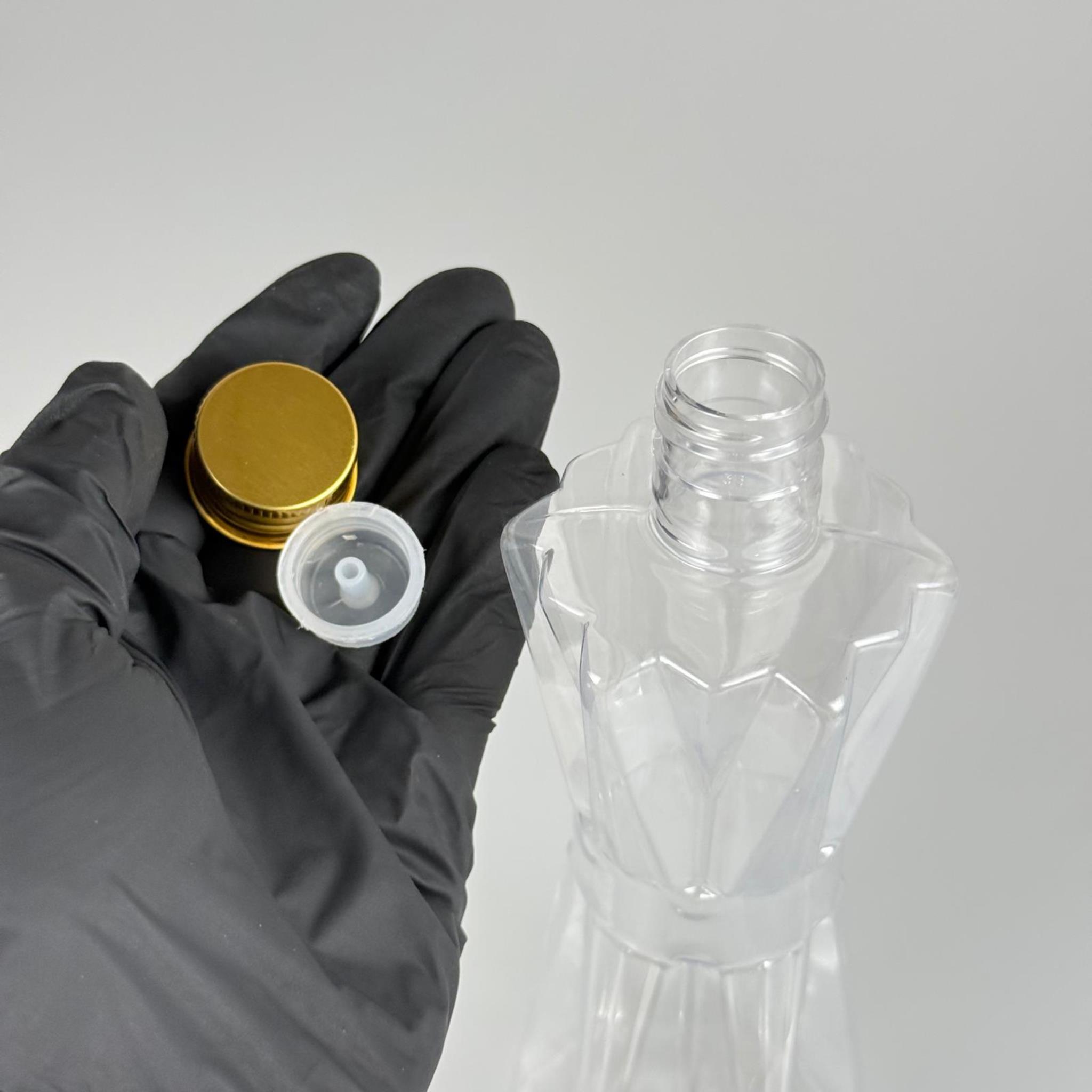 300 CC ELMAS MODEL PET KOLONYA ŞİŞESİ - 24 AĞIZ (27 GR) + KÖPÜK CONTALI GOLD METAL ALÜMİNYUM KAPAK+ KOLONYA TIPALI TAKIM - 300 ML KAPAKLI PLASTİK ŞİŞELER