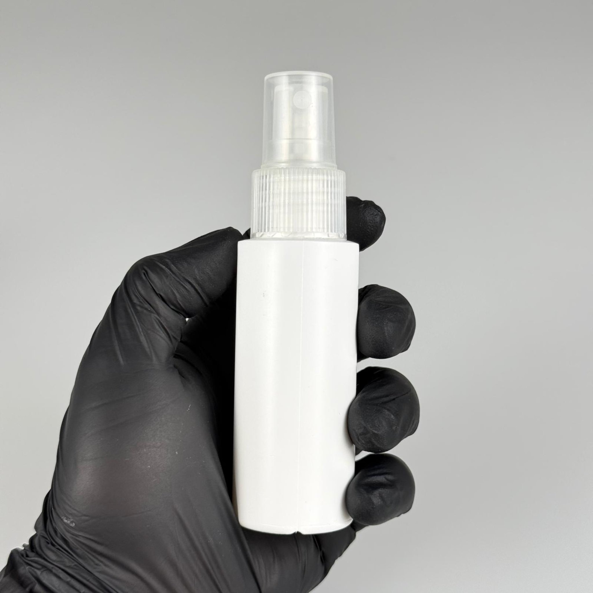 50 CC SPREYLİ SERT POLİETİLEN PLASTİK ŞİŞE - BEYAZ - ŞEFFAF FISFISLI 50 ML ŞİŞE