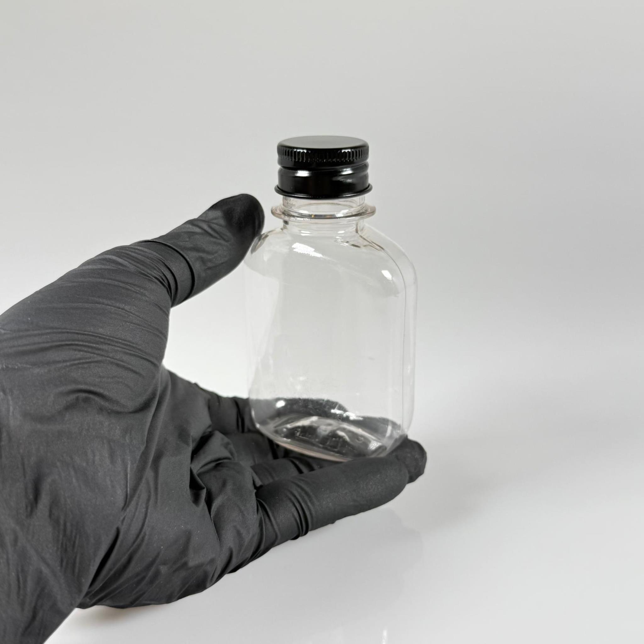 100 ML YASSI METAL KAPAKLI PET ŞİŞE - 100 CC CONTALI SİYAH ALÜMİNYUM KAPAKLI PLASTİK ŞİŞE