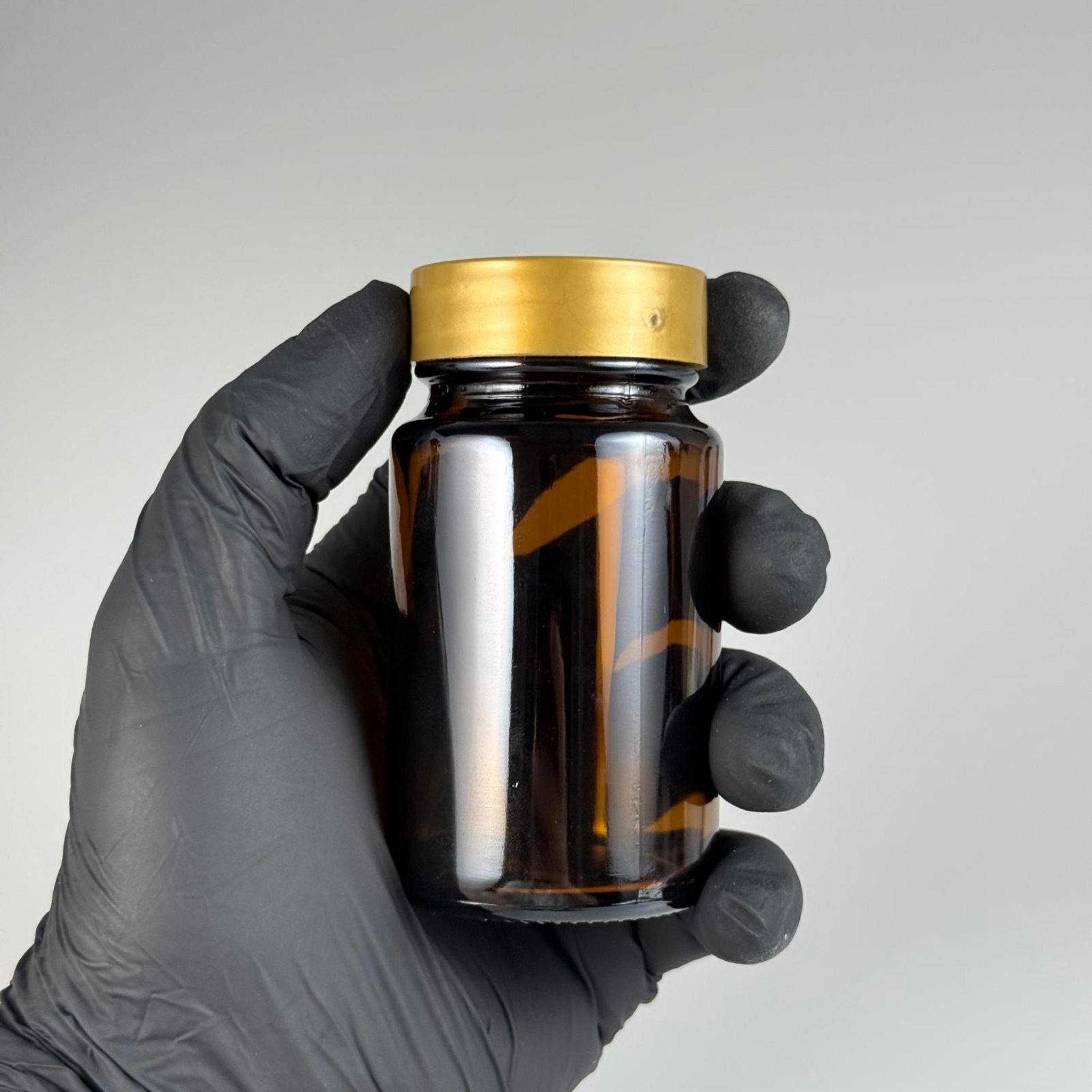 75 CC AMBER CAM TABLET ŞİŞESİ + GOLD PLASTİK KAPAKLI + KENDİNDEN YAPIŞKANLI KÖPÜK CONTALI TAKIM - 75 ML KAPSÜL ŞİŞESİ - GENİŞ AĞIZLI İLAÇ ŞİŞESİ - TABLET KAVANOZU