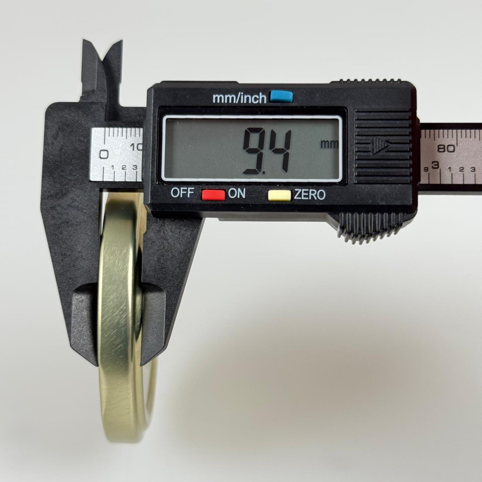 66 MM TWİST-OFF GOLD DÜĞMELİ AÇIK (MC066RSB469) - SİLGAN - EMNİYET DÜĞMELİ - TİKTAK KAPAK - BOTUNLU KAPAK