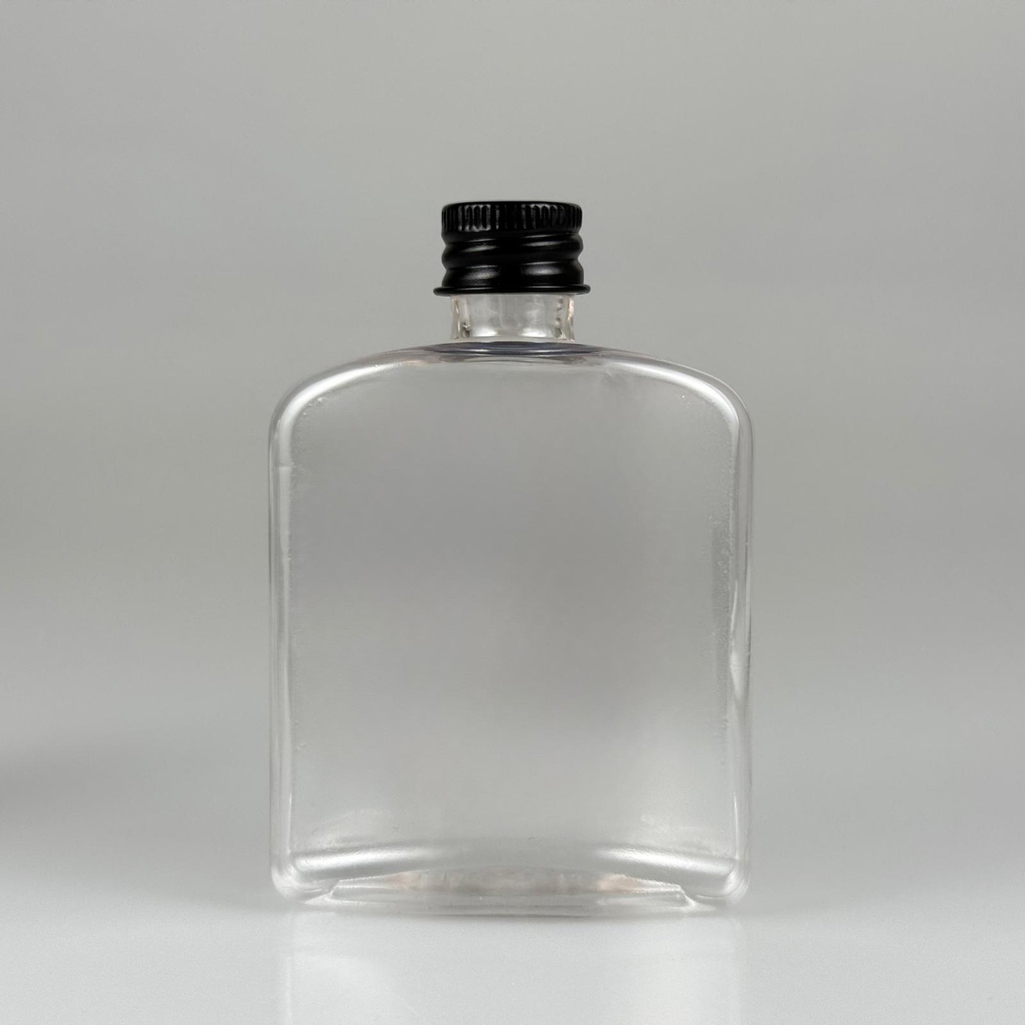 100 CC ŞEFFAF YASSI PLASTİK PET ŞİŞE + KÖPÜK CONTALI SİYAH ALÜMİNYUM METAL KAPAKLI TAKIM - 100 ML YASSI PET ŞİŞE