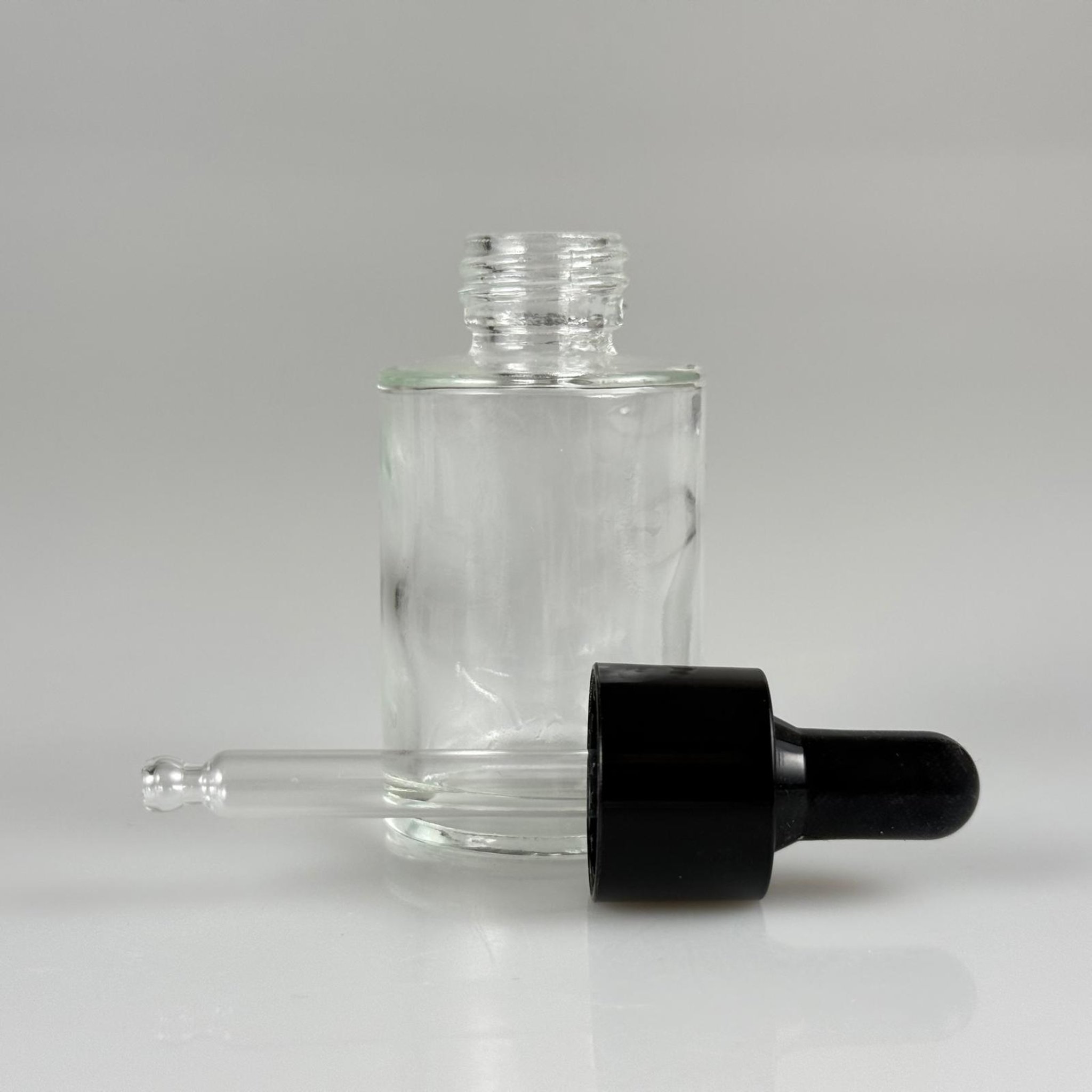 30 CC OMUZLU ŞEFFAF CAM ŞİŞE + SİYAH CAM DAMLALIKLI TAKIM - 30 ML KÜT BOYUNLU CAM SERUM ŞİŞESİ