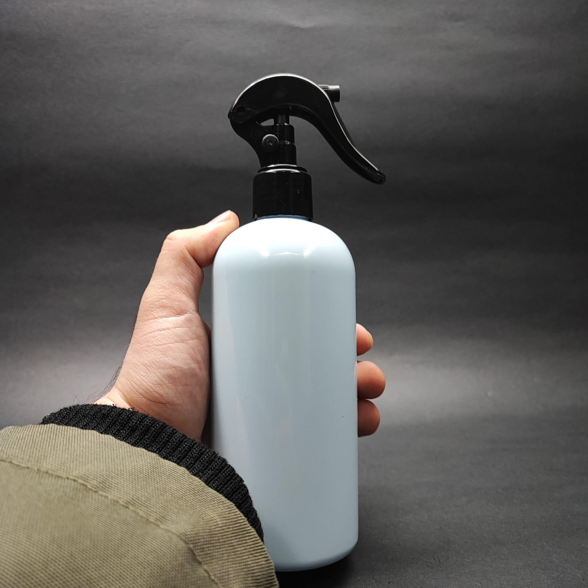 400 CC OVAL BOYUNLU SİLİNDİR PET ŞİŞE (30 GR) - SİYAH TRİGER SPREYLİ - 400 ML PLASTİK ŞİŞE - BEBEK MAVİSİ