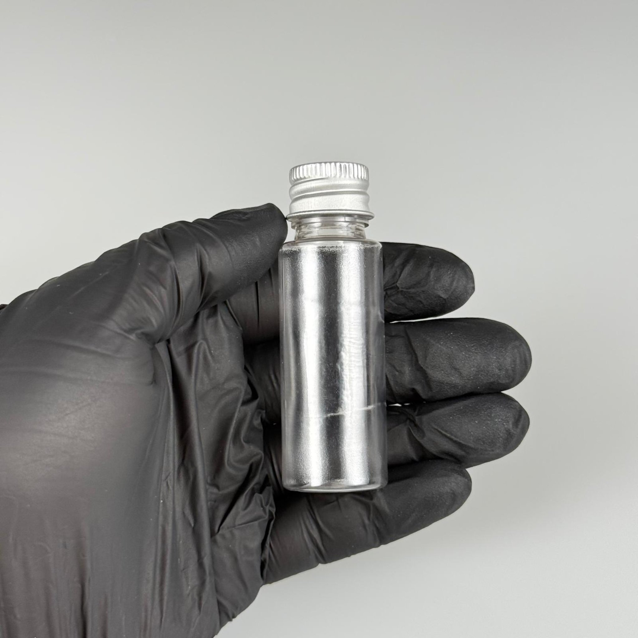 20 CC ŞEFFAF PET SHOT ŞİŞE - KÖPÜK CONTALI GÜMÜŞ ALÜMİNYUM METAL KAPAKLI + DAMLALIKLI KOLONYA TIPALI TAKIM - 20 ML PLASTİK ŞİŞE