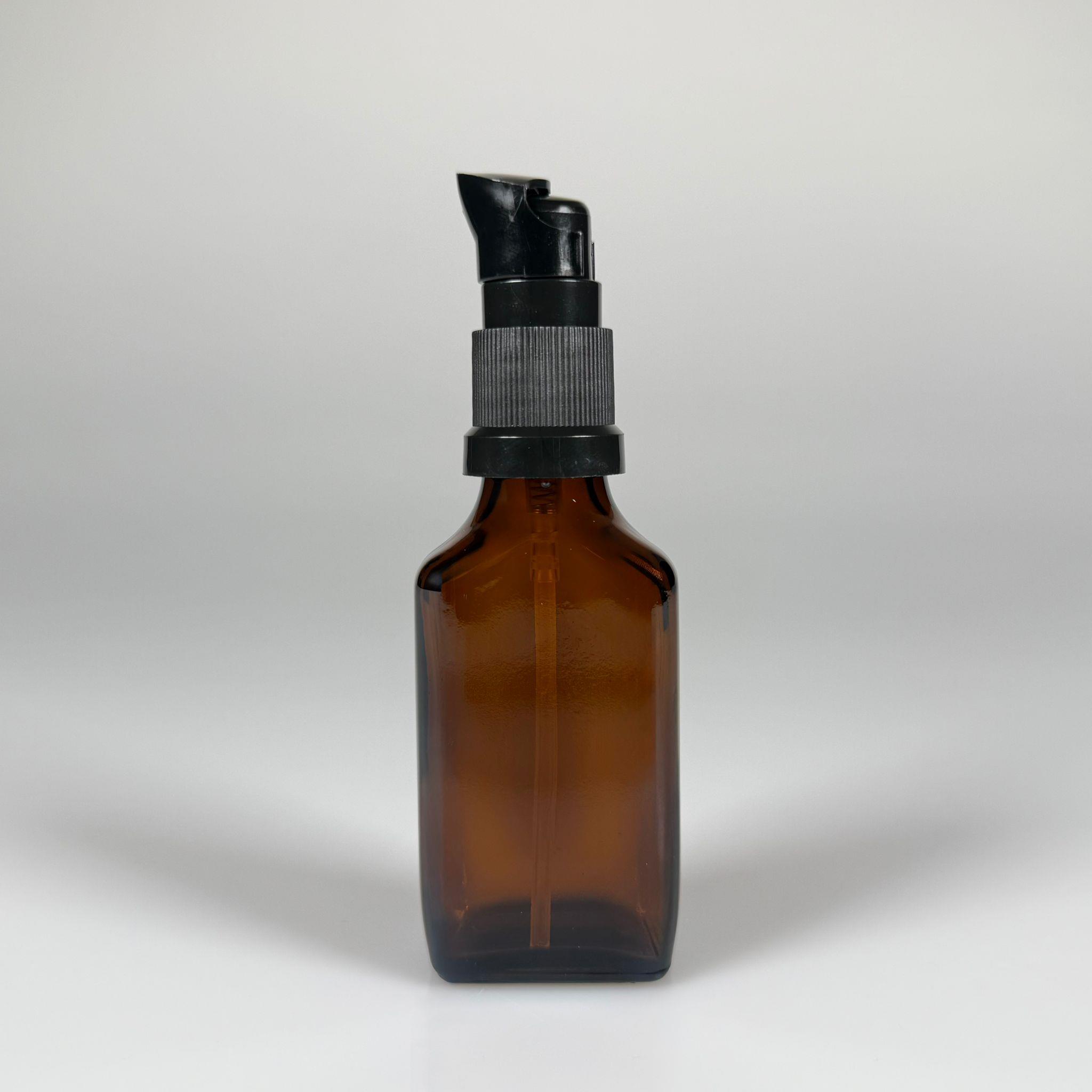 30 CC AMBER YASSI CAM ŞİŞE - SIZDIRMAZ ETEKLİ SİYAH LOSYON POMPALI TAKIM - 30 ML LOSYON ŞİŞESİ - YAĞ, KREM GİBİ YOĞUN KIVAMLI SIVILAR İÇİN CAM AMBALAJ