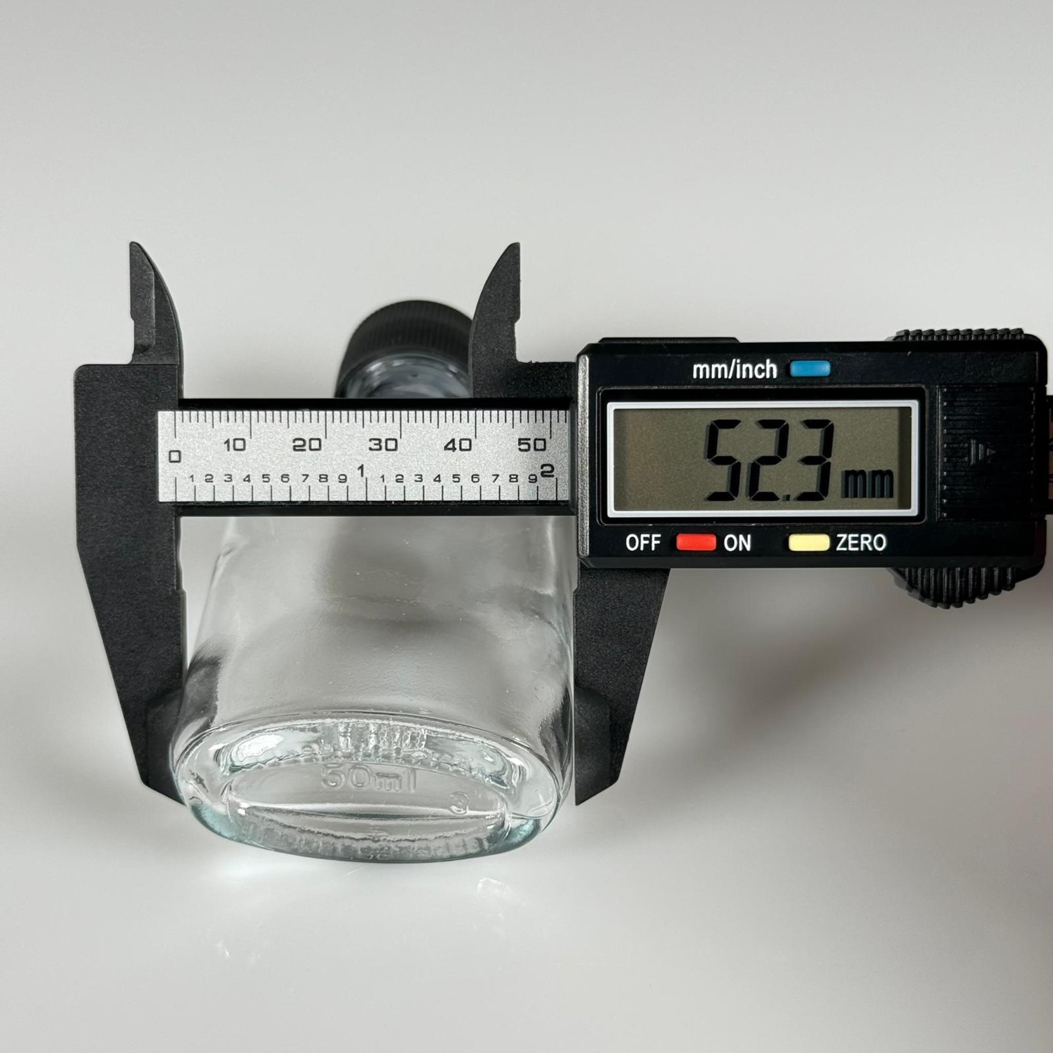 50 CC YASSI CAM ŞİŞE - SİYAH PLASTİK KAPAKLI - 50 ML CAM ŞİŞE - SOĞUK KAHVE İÇİN COLD BREW ŞİŞESİ