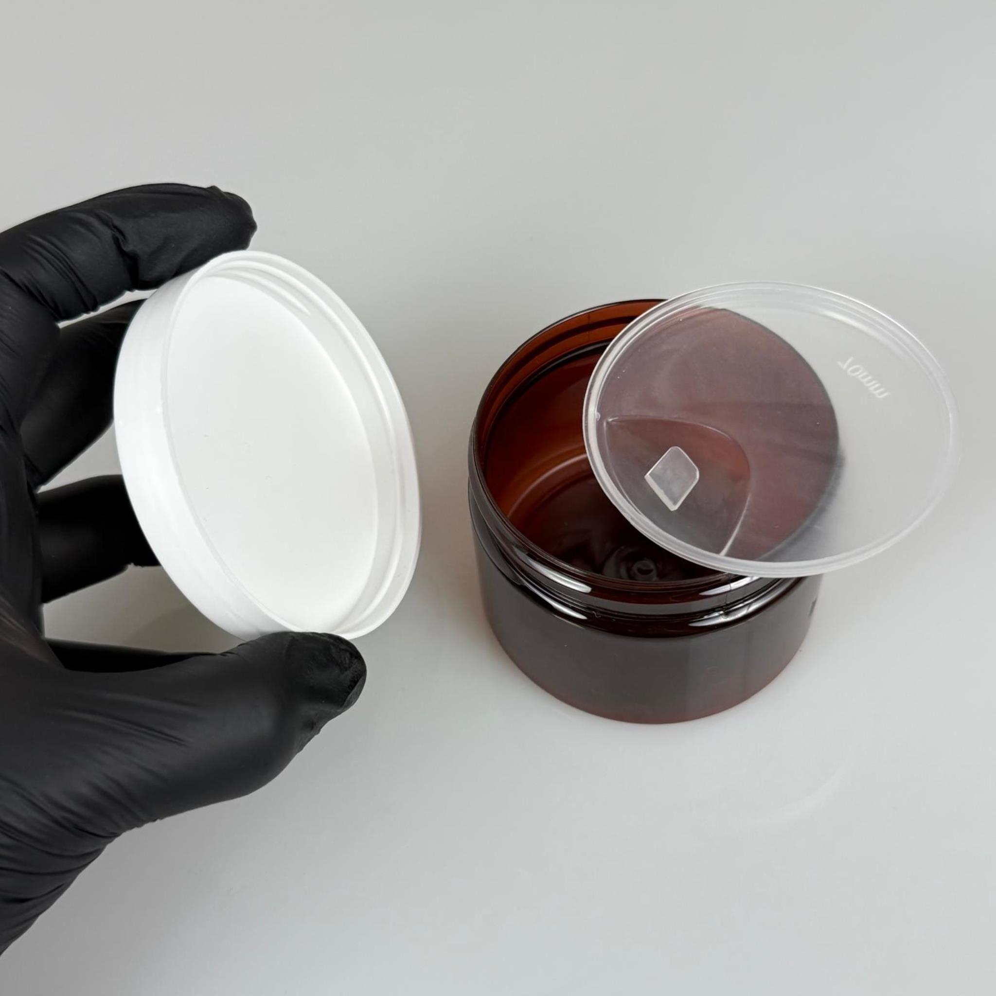 150 ML SERT PET KAVANOZ + BEYAZ PLASTİK KAPAK + İÇ TIPA - 150 CC KALIN AMBER PLASTİK KAVANOZ BEYAZ PLASTİK KAPAKLI İÇ TIPALI TAKIM - KREM KAVANOZLARI