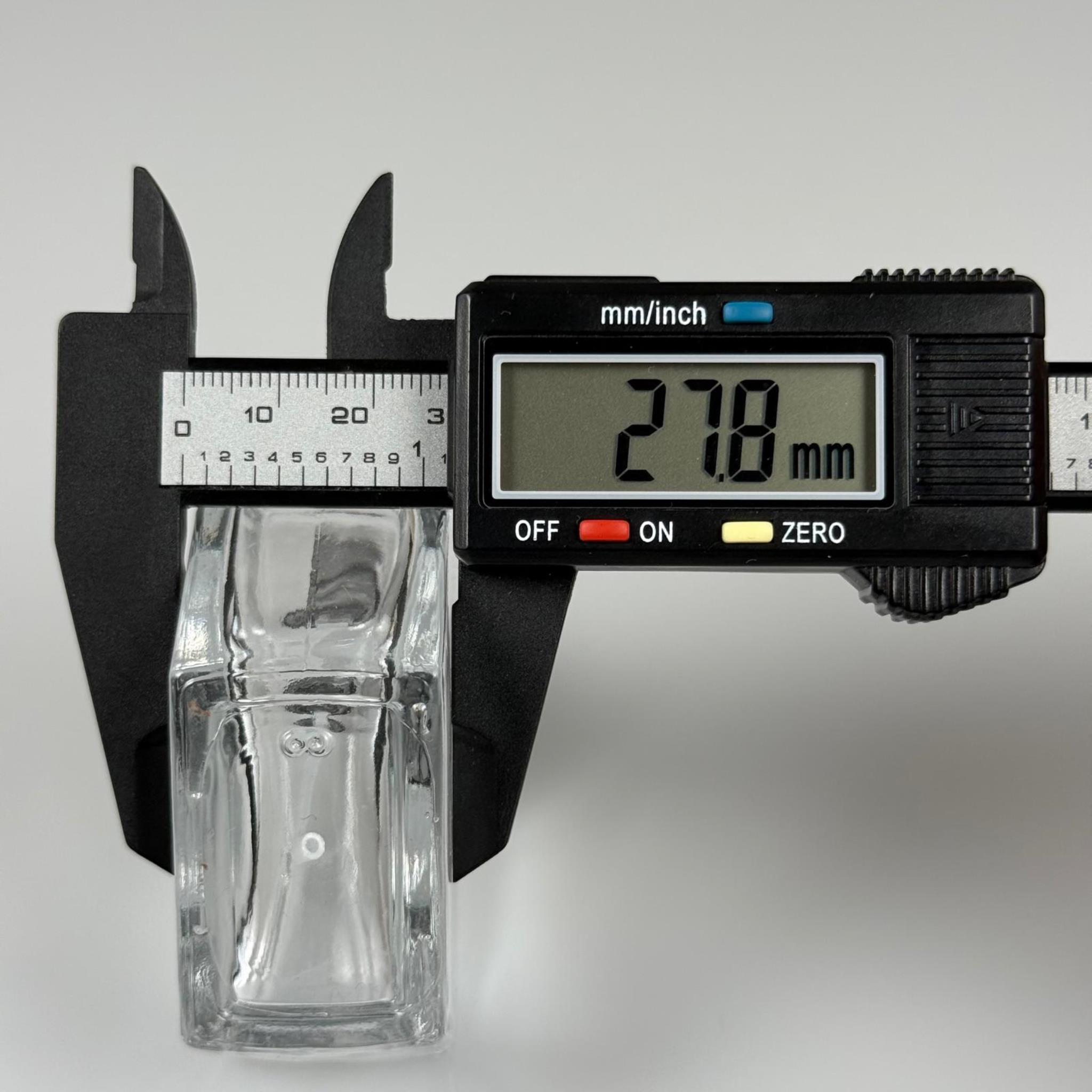 50 CC ALTIGEN CAM ŞİŞE KALIN DİPLİ + SİYAH SPREY FISFIS - 50 ML HEDİYELİK CAM KOLONYA ŞİŞESİ - DÜĞÜN, NİŞAN, SÖZ, KINA, CENAZE, PROMOSYON İÇİN HEDİYELİK KOLONYA ŞİŞELERİ