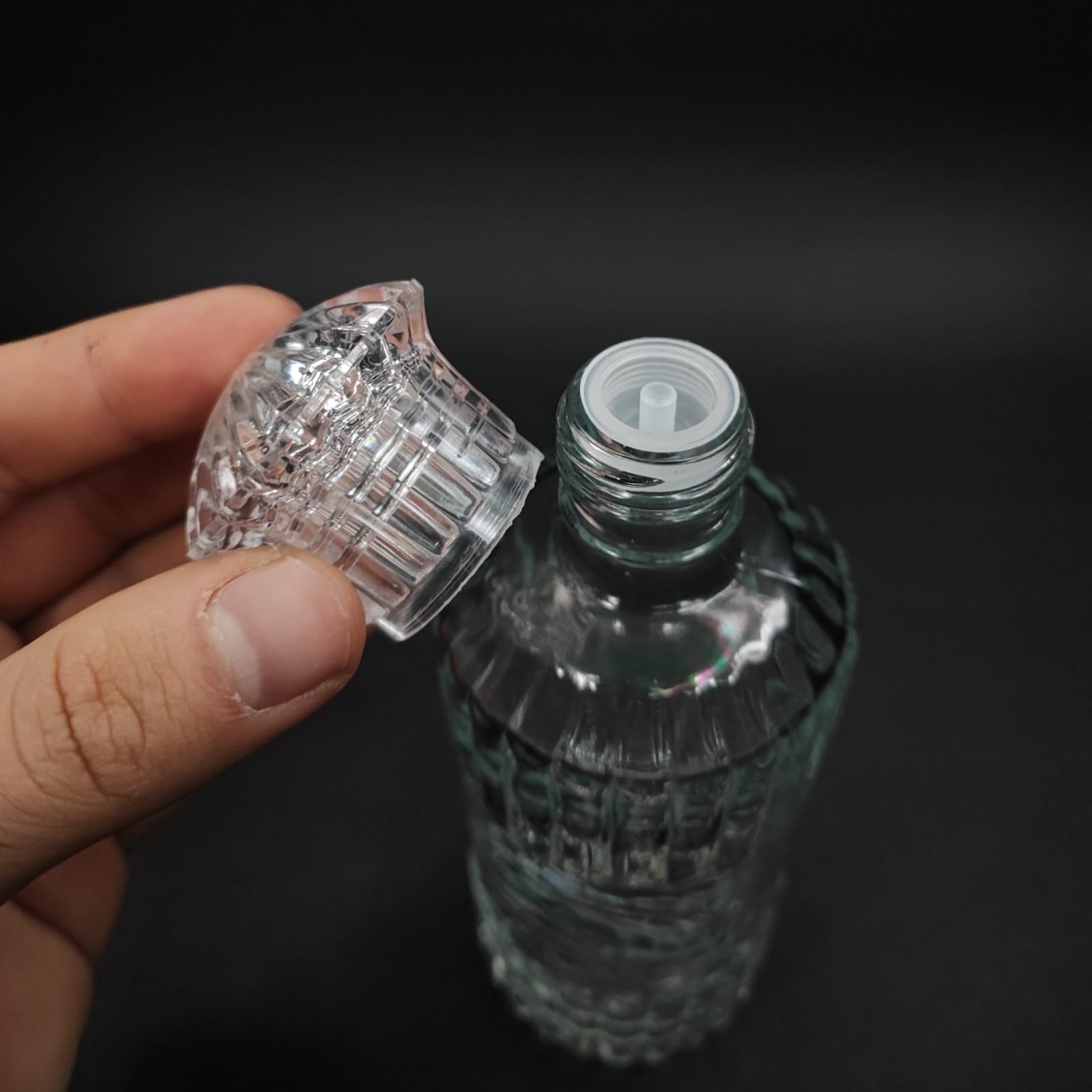200 CC SİLİNDİR ZÜMRÜT MODEL CAM KOLONYA ŞİŞE - KRİSTAL KAPAKLI + TIPALI - 200 ML ZÜMRÜT CAM KOLONYA ŞİŞELERİ