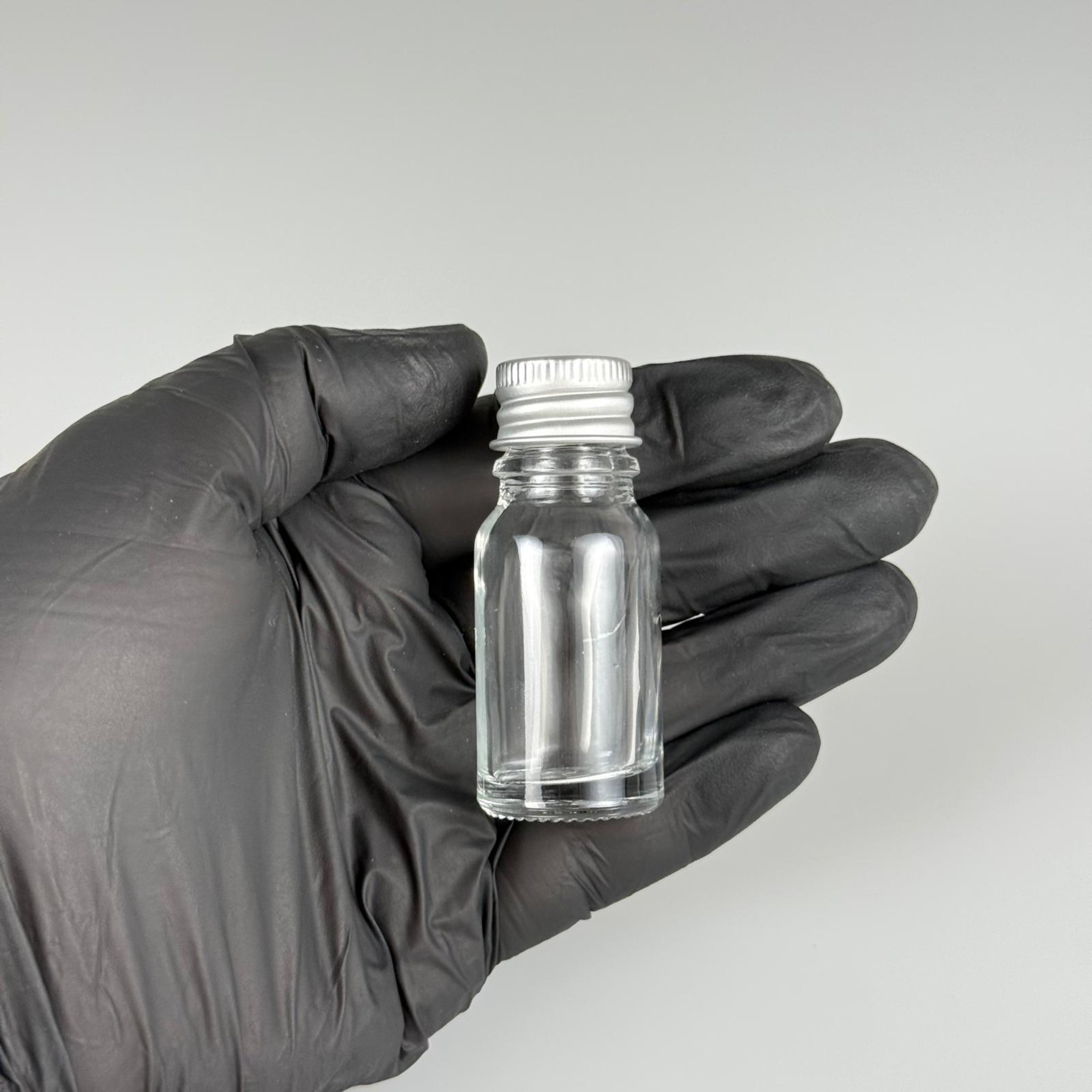 10 CC ŞEFFAF CAM ŞİŞE + KÖPÜK CONTALI GÜMÜŞ ALÜMİNYUM METAL KAPAKLI + KOLONYA TIPALI TAKIM - 10 ML ŞEFFAF CAM ŞİŞE