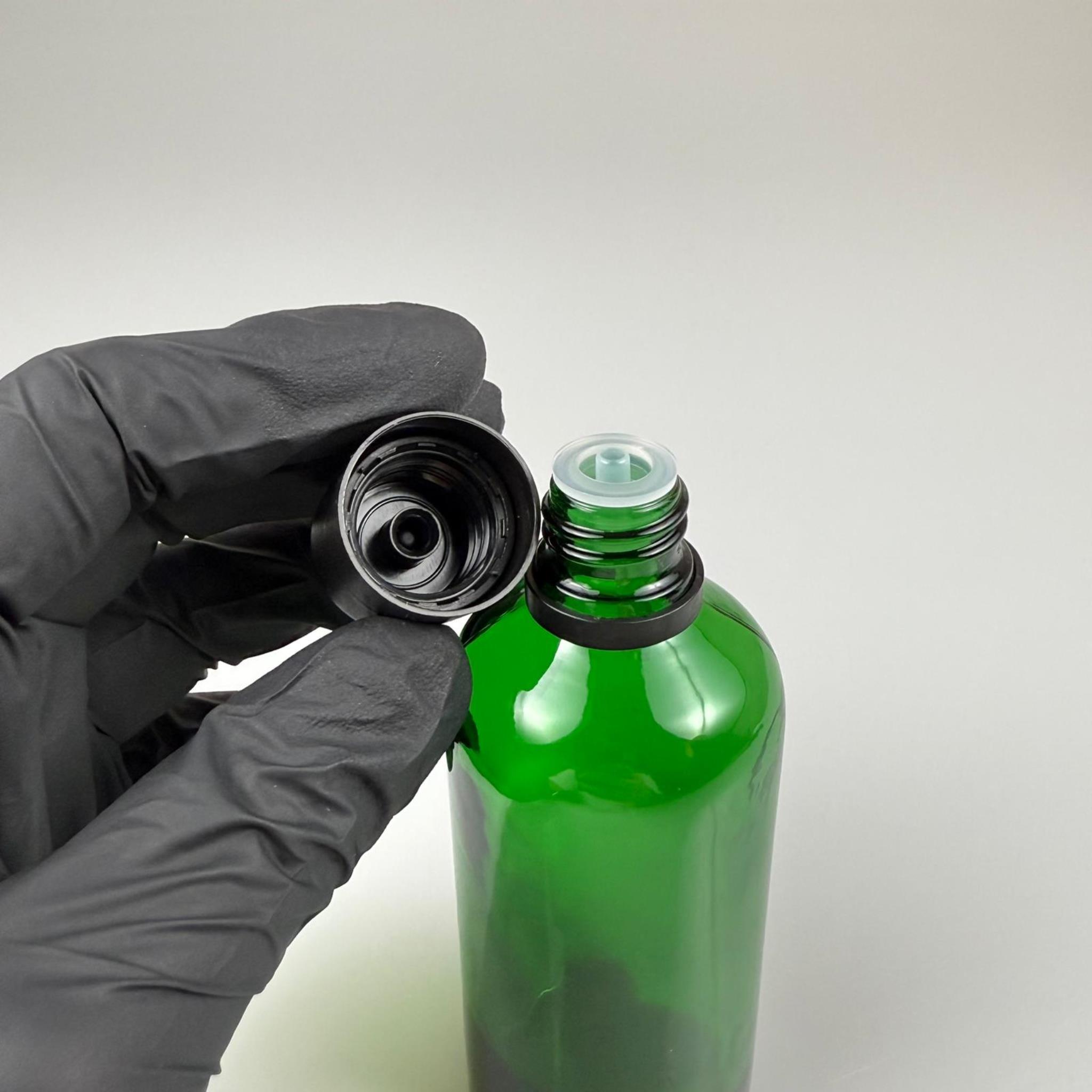 100 CC YEŞİL CAM ŞİŞE + İÇTEN DAMLALIKLI ÇOCUK KİLİTLİ SİYAH KAPAK - YEŞİL 100 ML KİLİT KAPAKLI DAMLATMALI ŞİŞE