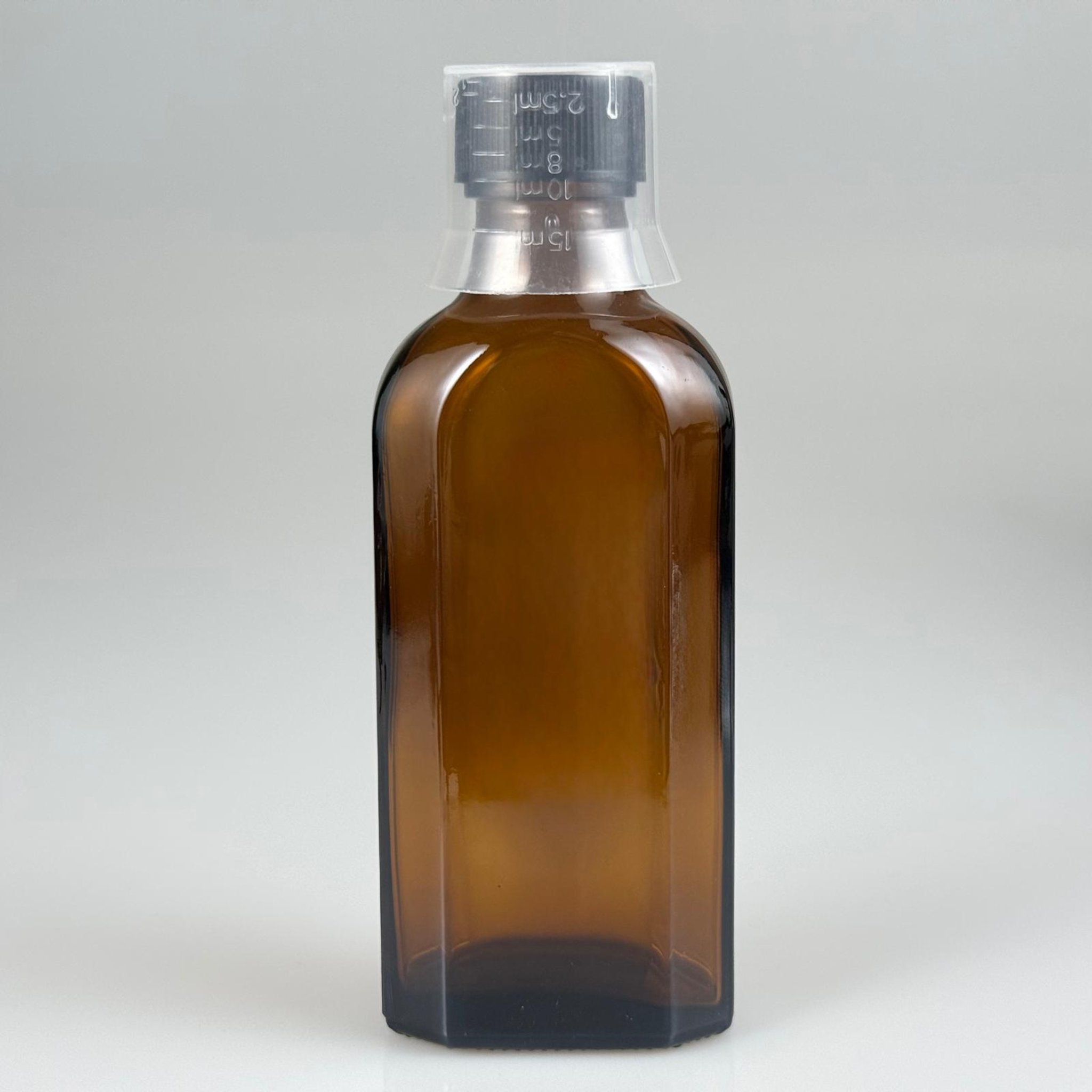 100 CC AMBER YASSI CAM ŞİŞE + SİYAH PLASTİK KAPAK + 15 ML ÖLÇEK TAKIM - 100 ML KAHVERENGİ YASSI MODEL CAM ŞİŞE