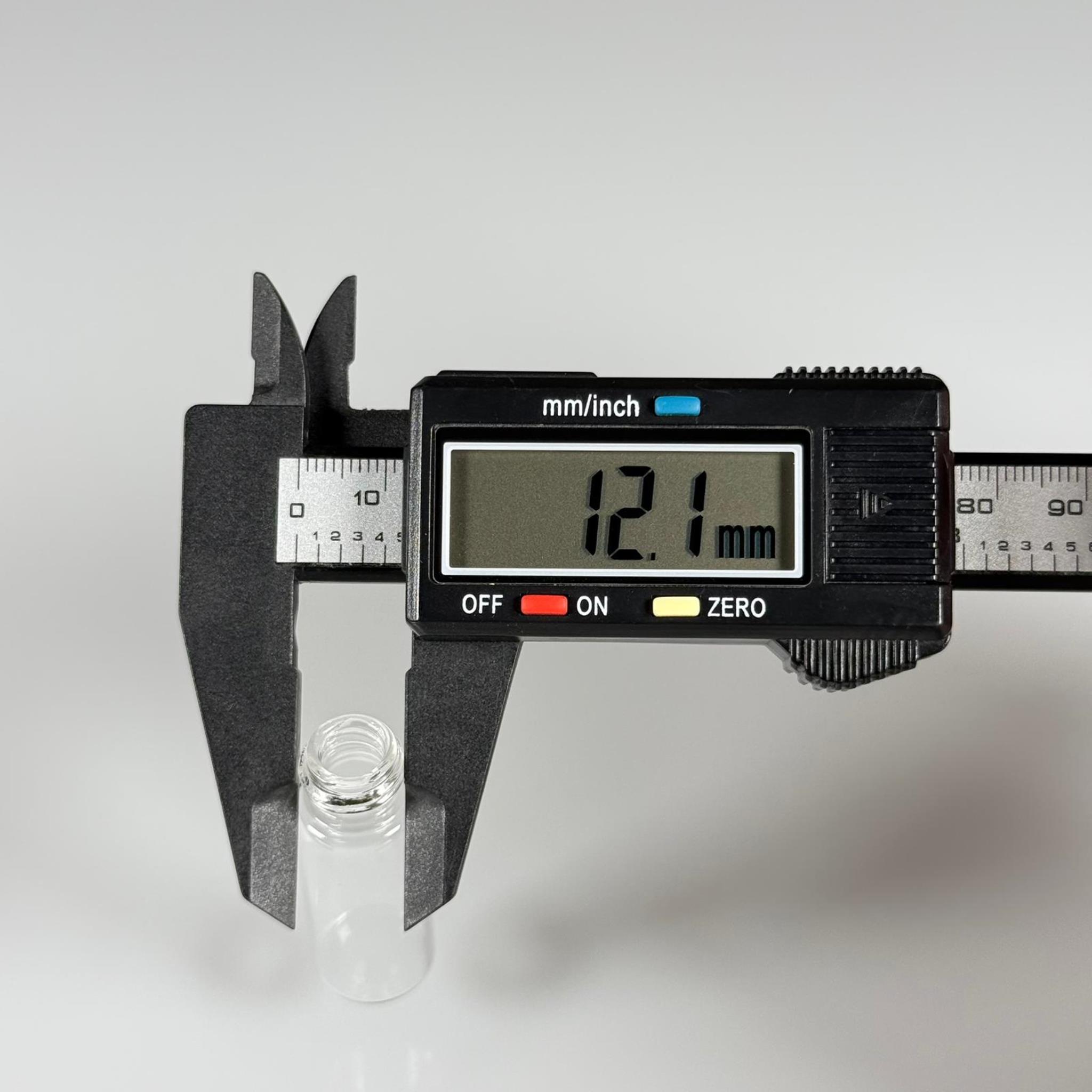 5 CC ŞEFFAF CAM ŞİŞE - 14 MM VİDALI AĞIZ - KAPAKSIZ 5 ML CAM ŞİŞE