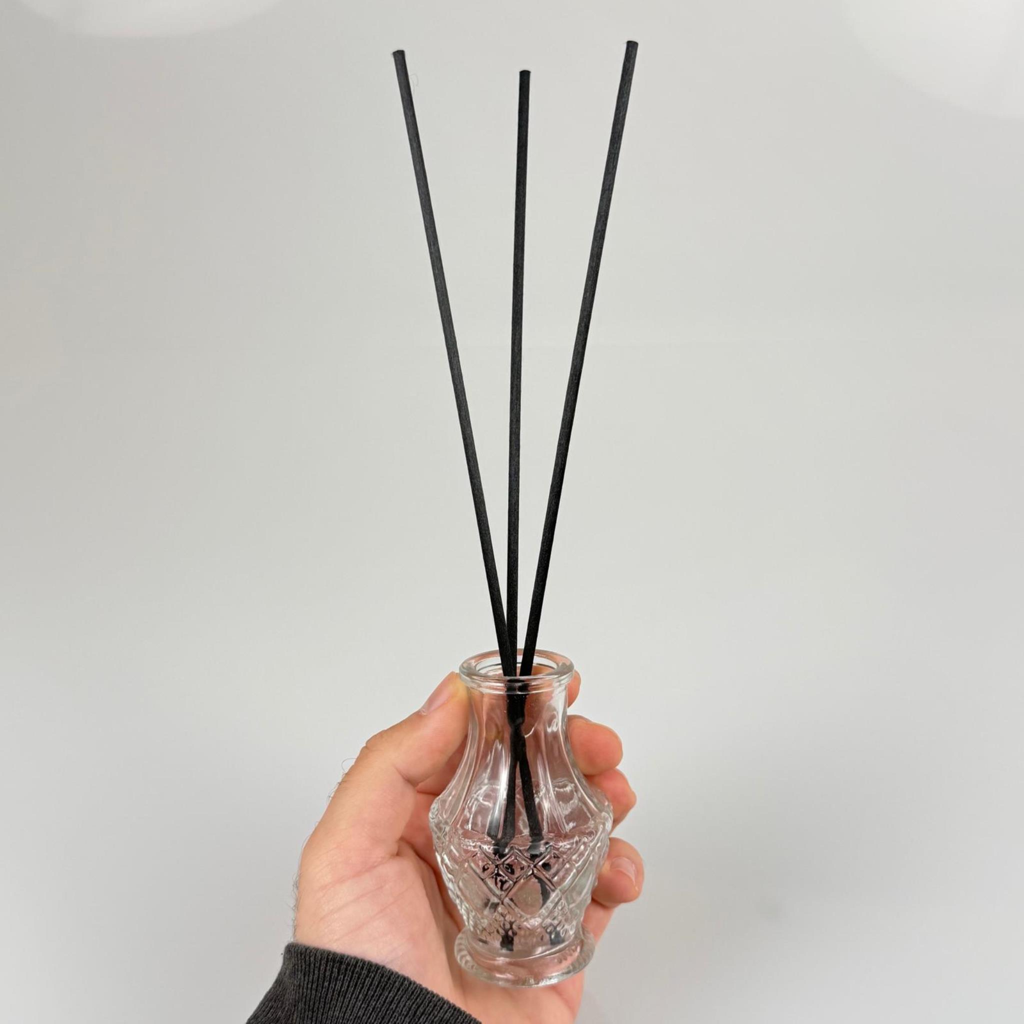 OVAL LÜKS MODEL CAM BAMBU ODA KOKUSU ŞİŞESİ + CAM TIPA + 3 ADET FİBER BAMBU ÇUBUK - 50 ML SET TAKIM - HEDİYELİK PROMOSYON LÜX DİFFUSER ŞİŞELERİ