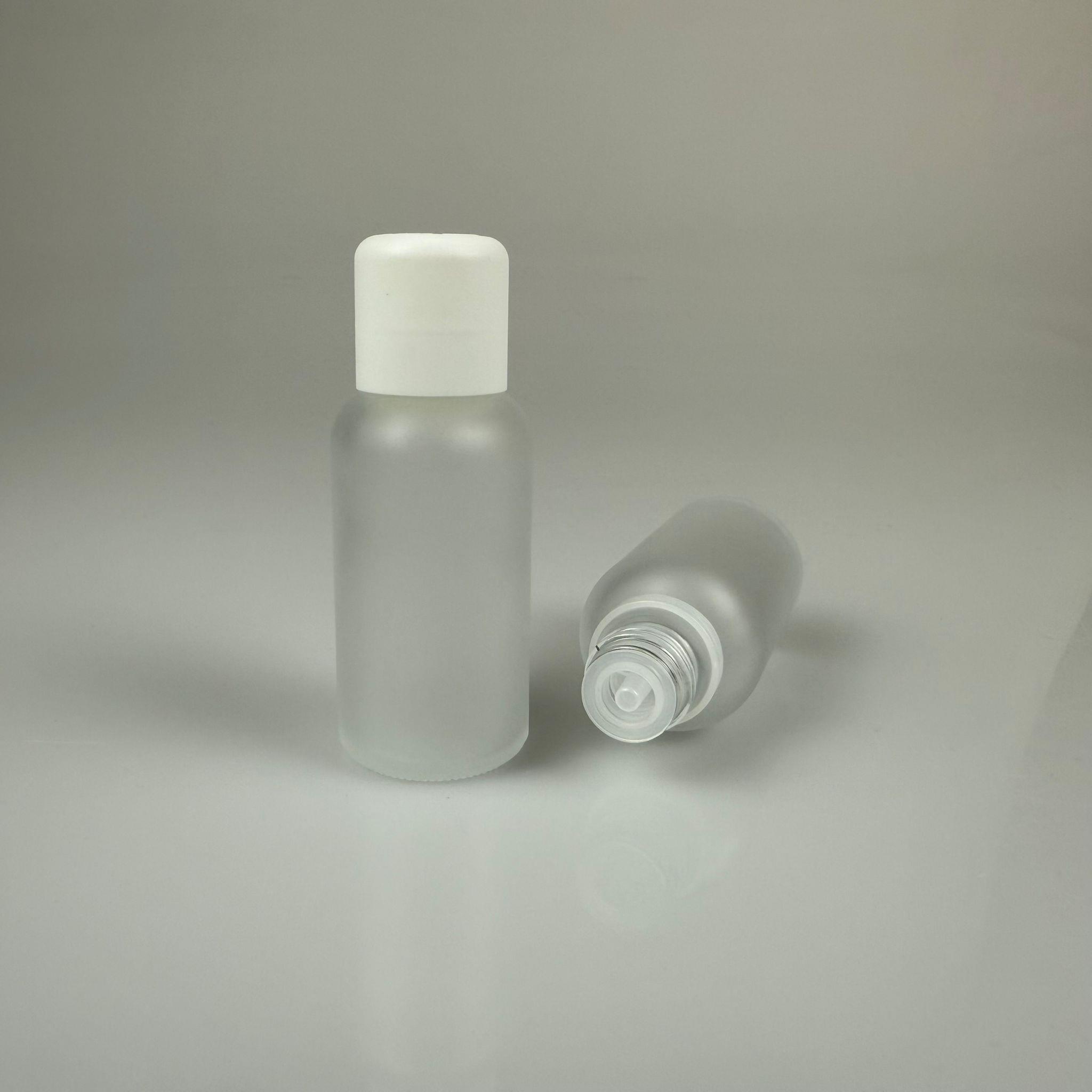 30 CC BUZLU CAM ŞİŞE + İÇTEN DAMLALIKLI ÇOCUK KİLİTLİ BEYAZ KAPAK - BUZLU 30 ML KİLİT KAPAKLI DAMLATMALI ŞİŞE
