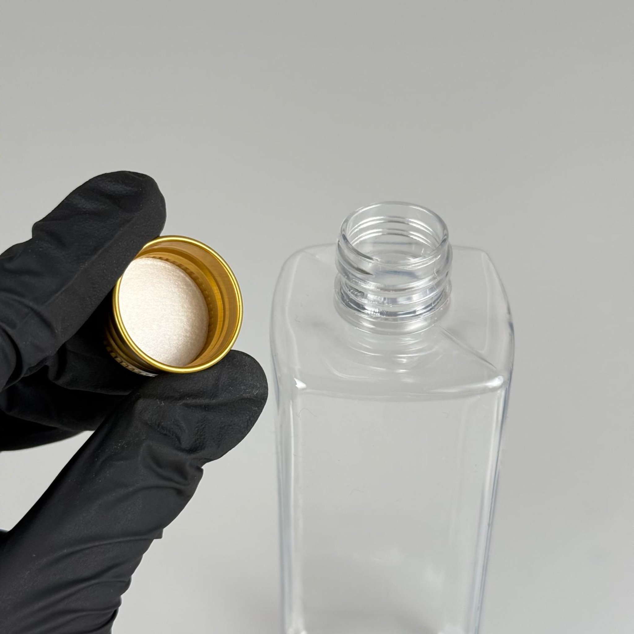 300 CC KARE PET ŞİŞE (31 GR - 24 AĞIZ) + KÖPÜK CONTALI GOLD METAL ALÜMİNYUM KAPAK TAKIM - 300 ML KAPAKLI PLASTİK ŞİŞELER
