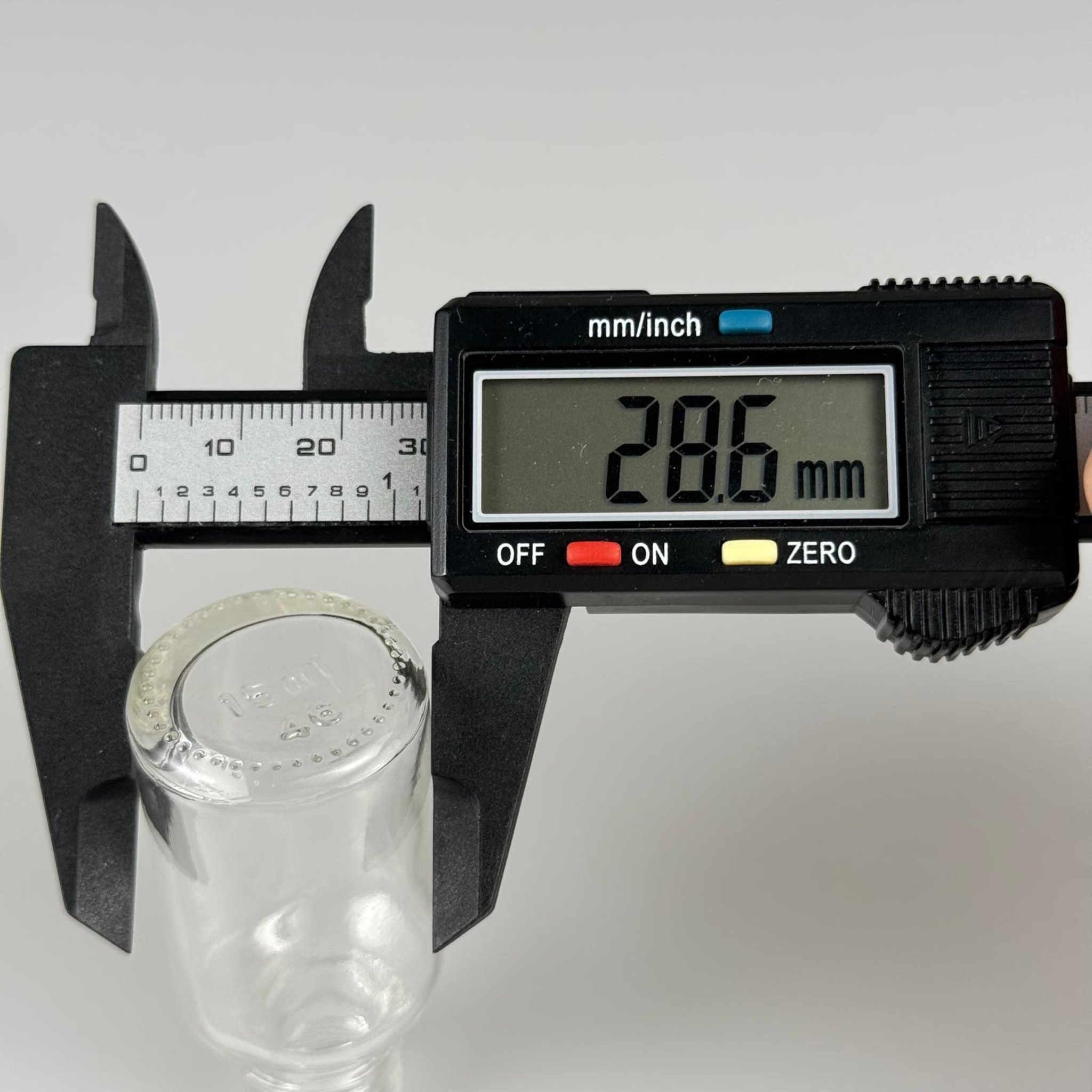 15 CC ŞEFFAF CAM ŞİŞE + KÖPÜK CONTALI GÜMÜŞ ALÜMİNYUM METAL KAPAKLI TAKIM - 15 ML ŞEFFAF CAM ŞİŞE