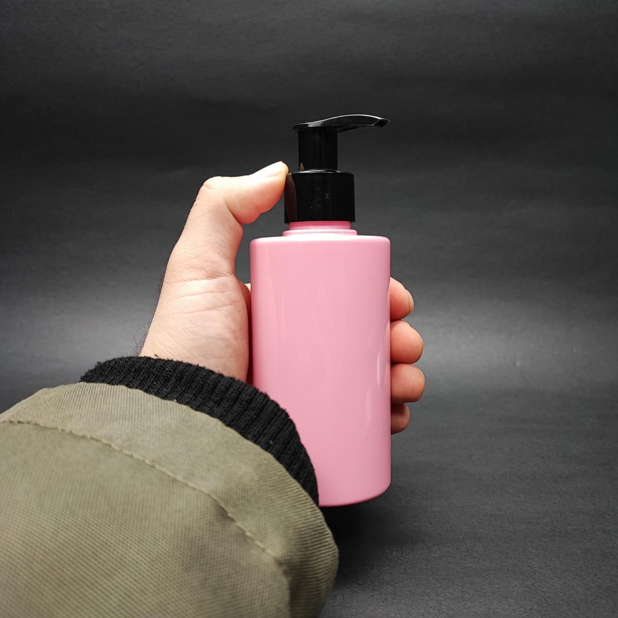 200 CC KÜT BOYUNLU SİLİNDİR PET ŞİŞE (24 GR) - SİYAH SIVI SABUN POMPALI - 200 ML PLASTİK ŞİŞE - PEMBE