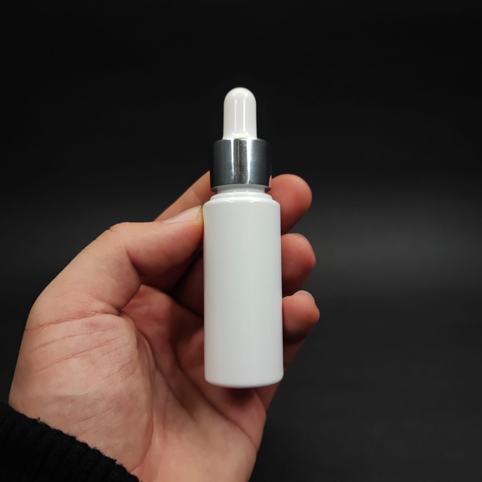 30 CC CAM DAMLALIKLI BEYAZ PLASTİK ŞİŞE - 30 ML DROPPER PET ŞİŞE + BEYAZ EMZİK + GÜMÜŞ KAPAK + CAM PİPET SET