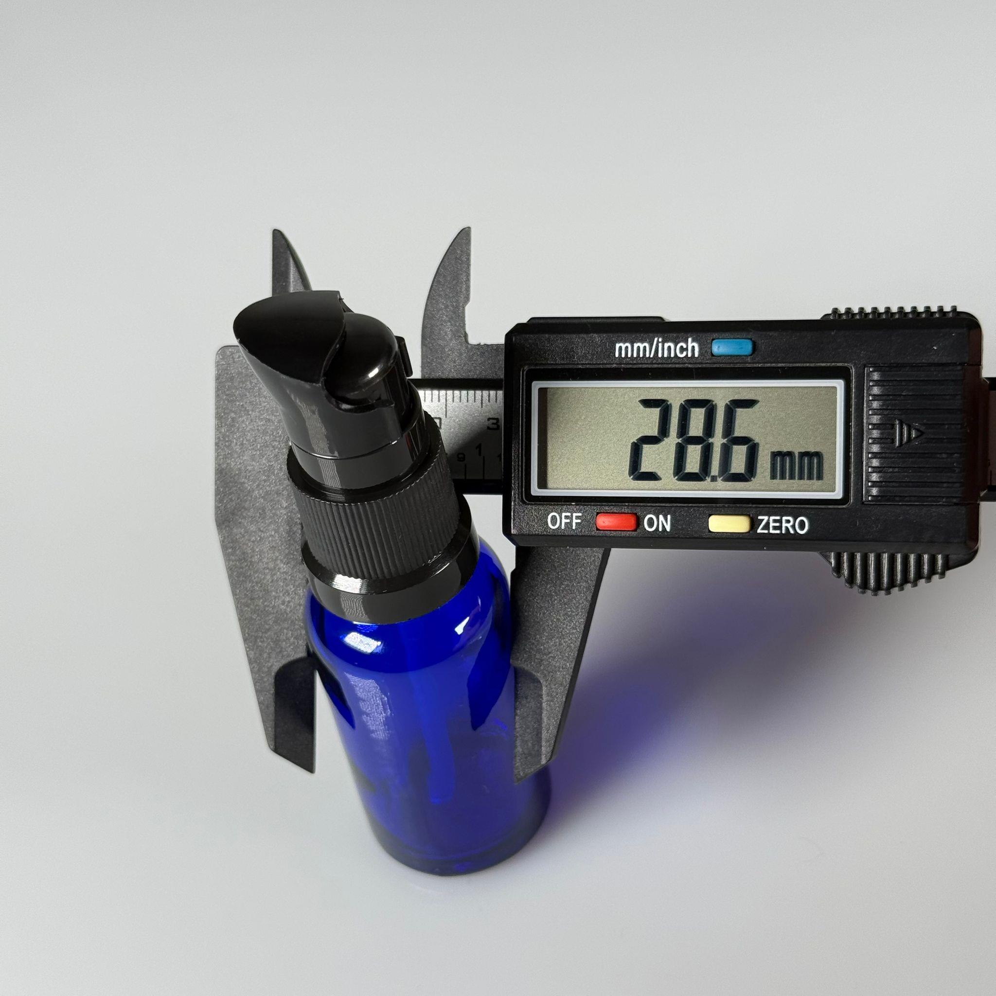 20 CC MAVİ CAM ŞİŞE - SIZDIRMAZ ETEKLİ SİYAH LOSYON POMPALI TAKIM - 20 ML LOSYON ŞİŞESİ - YAĞ, KREM GİBİ YOĞUN KIVAMLI SIVILAR İÇİN CAM AMBALAJ