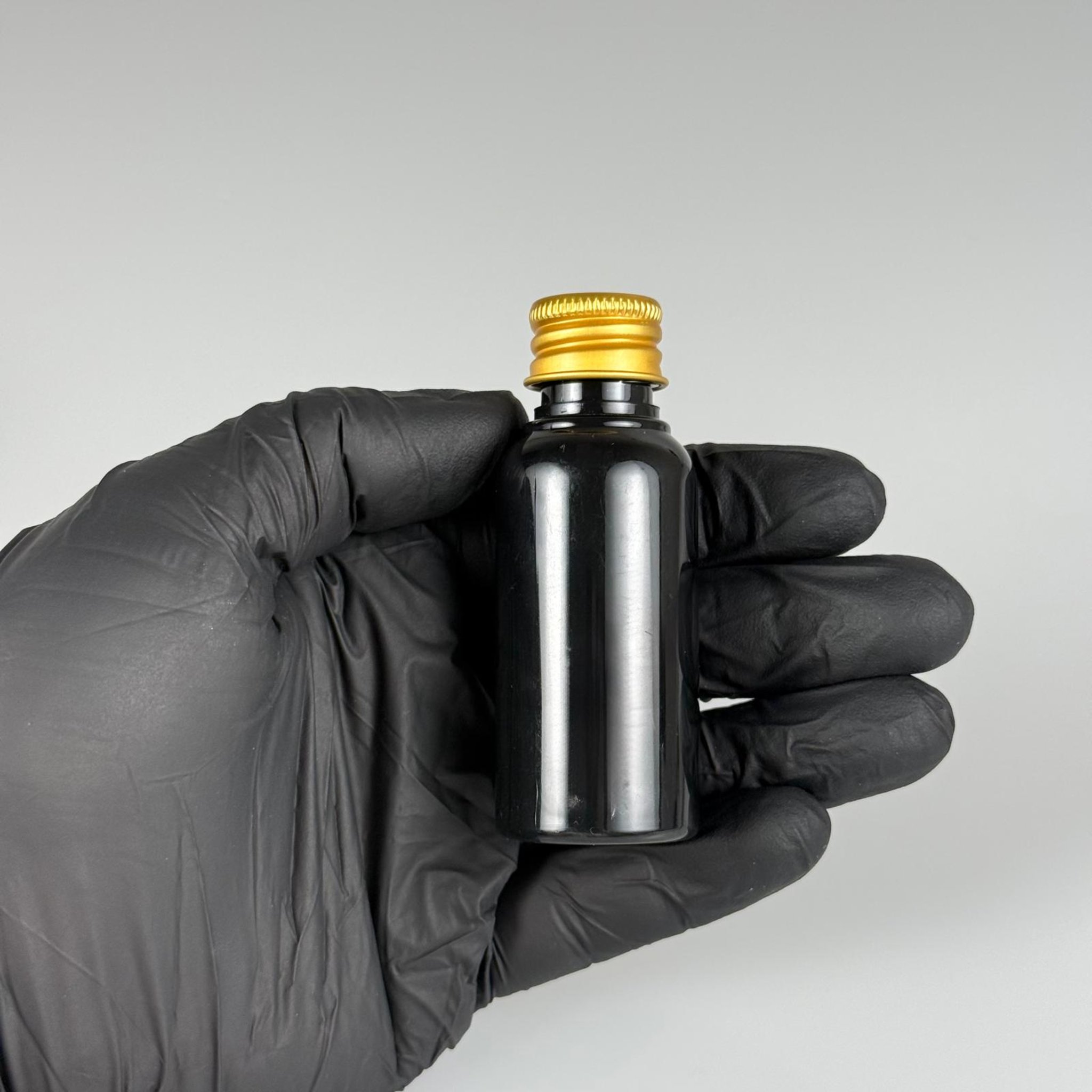 30  CC SİYAH SERT PET ŞİŞE + KÖPÜK CONTALI GOLD ALÜMİNYUM METAL KAPAKLI  TAKIM - 30 ML SİYAH PLASTİK ŞİŞE