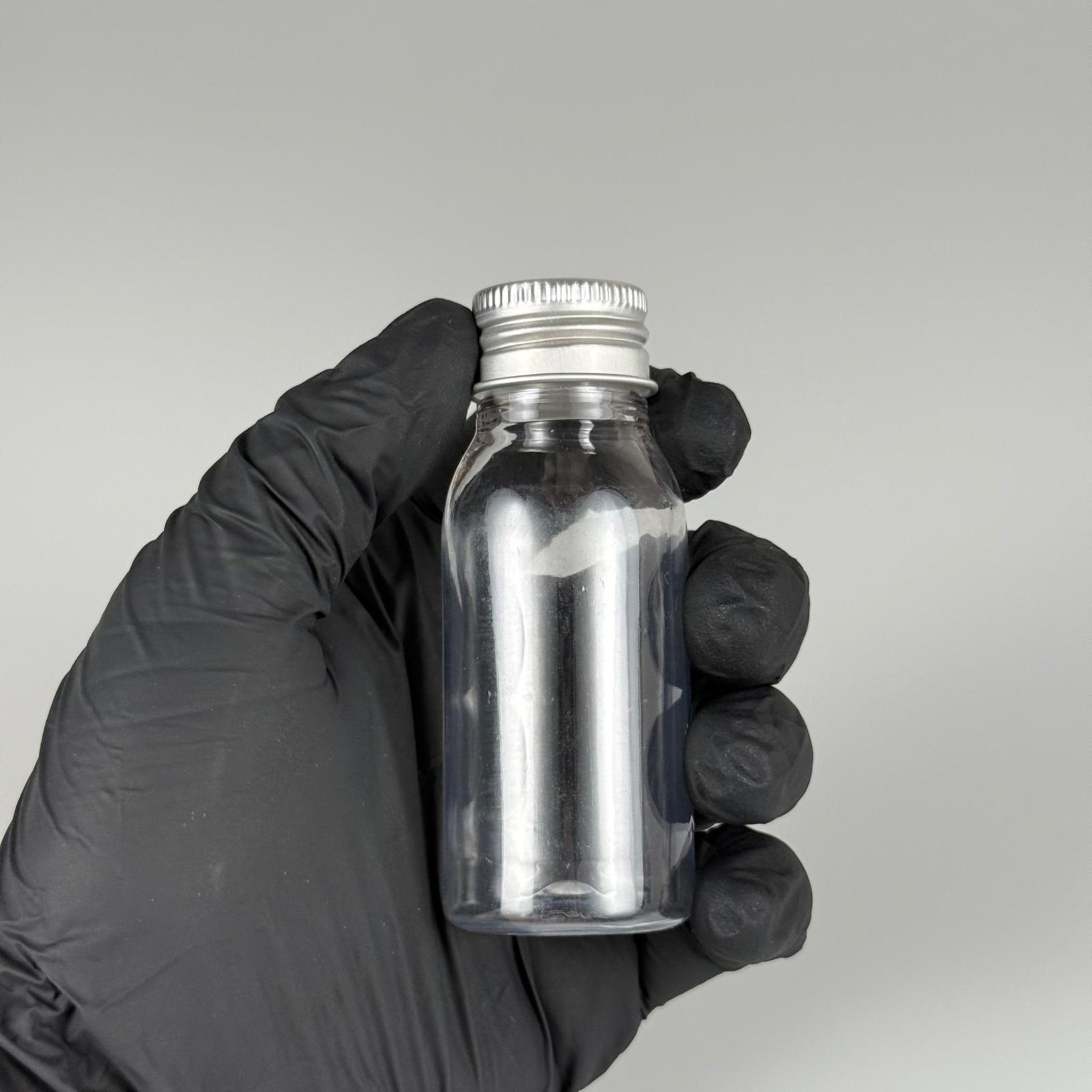 50 CC SERT PLASTİK ŞİŞE (24 AĞIZ) + KÖPÜK CONTALI GÜMÜŞ METAL ALÜMİNYUM KAPAK KOLONYA TIPALI TAKIM - 50 ML KAPAKLI PLASTİK ŞİŞELER