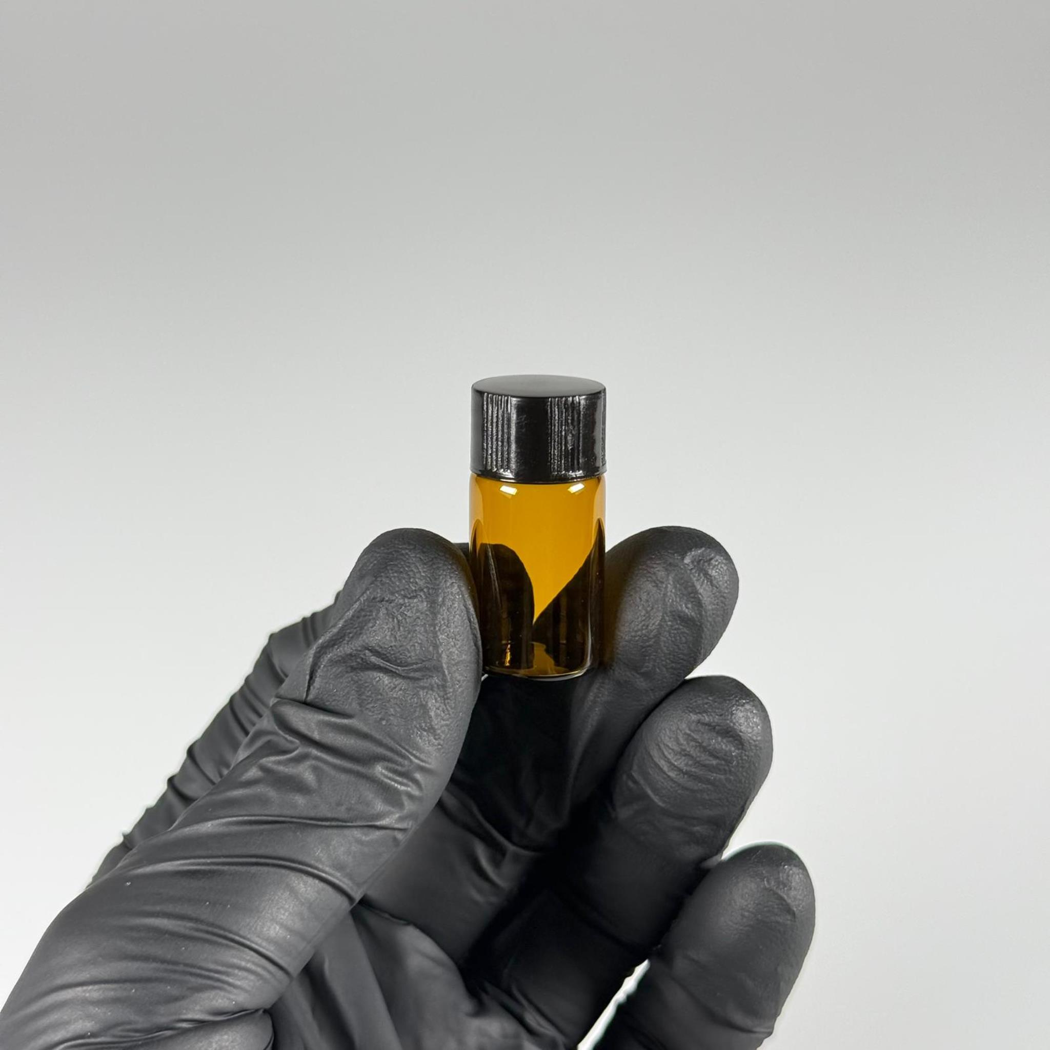 3 CC AMBER CAM ŞİŞE - SİYAH KAPAKLI - 3 ML KAPAKLI CAM ŞİŞE
