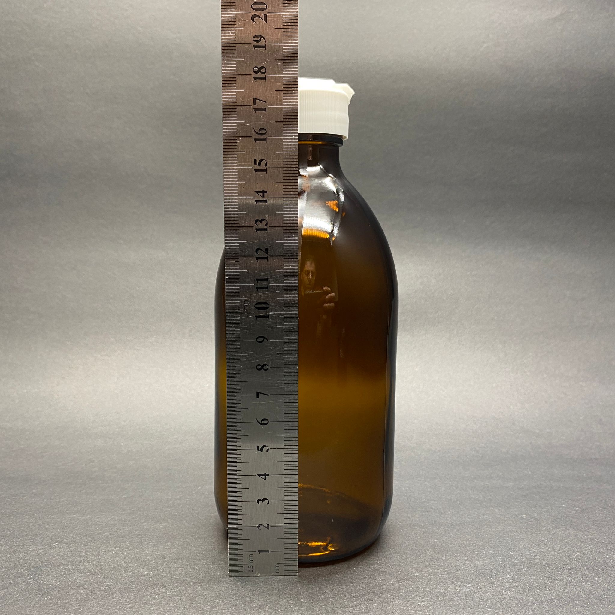 500 CC AMBER TOMBUL ÖZEL SERİ CAM ŞİŞE - AKITICILI BEYAZ FLİPTOP KAPAKLI - 500 ML CAM ECZA ŞİŞESİ - KAHVERENGİ