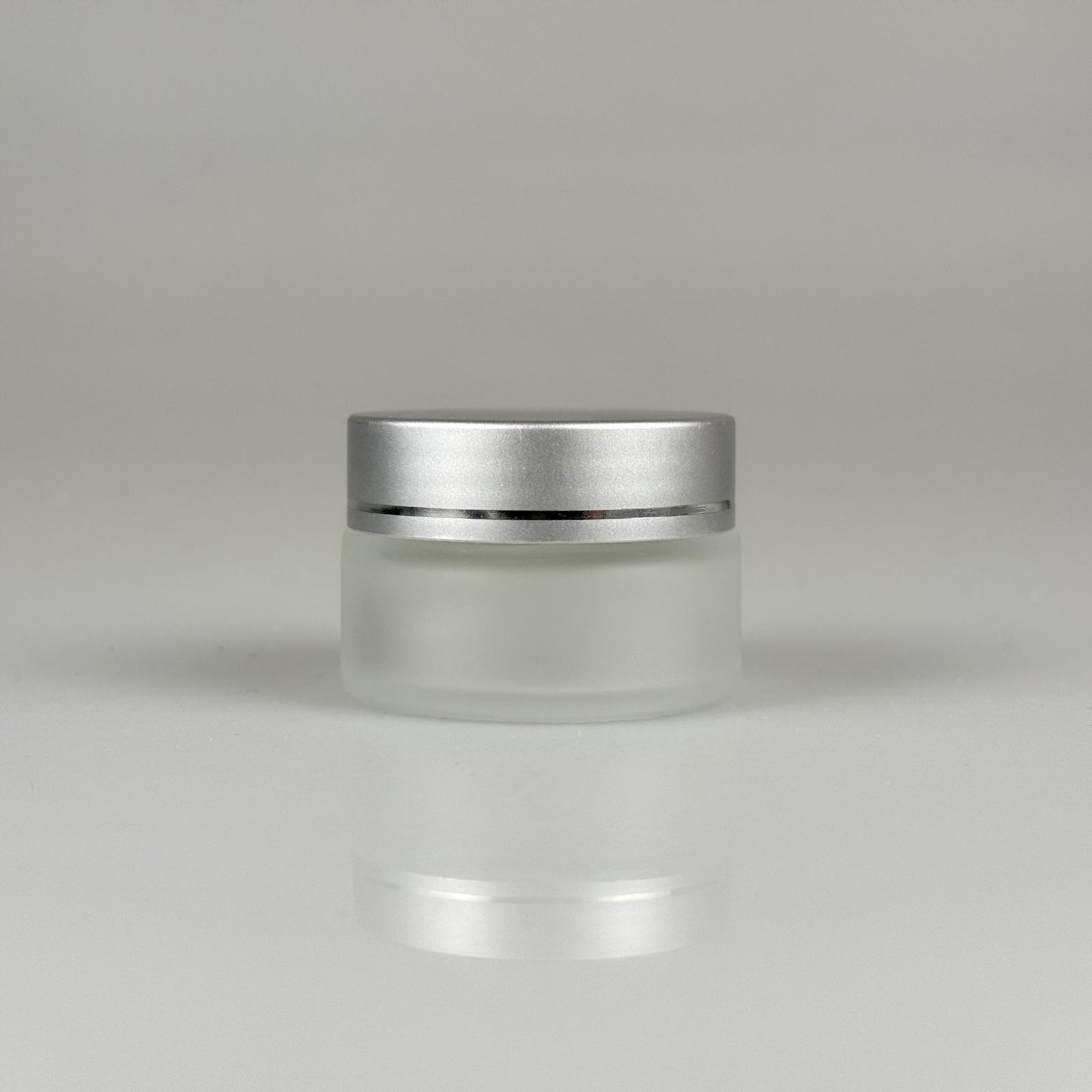 20 CC CAM BUZLU KREM KAVANOZU - GÜMÜŞ  KAPAKLI İÇ CONTALI - 20 ML BUZLU CAM KREM KAVANOZU - BUZLU MUM KAVANOZU