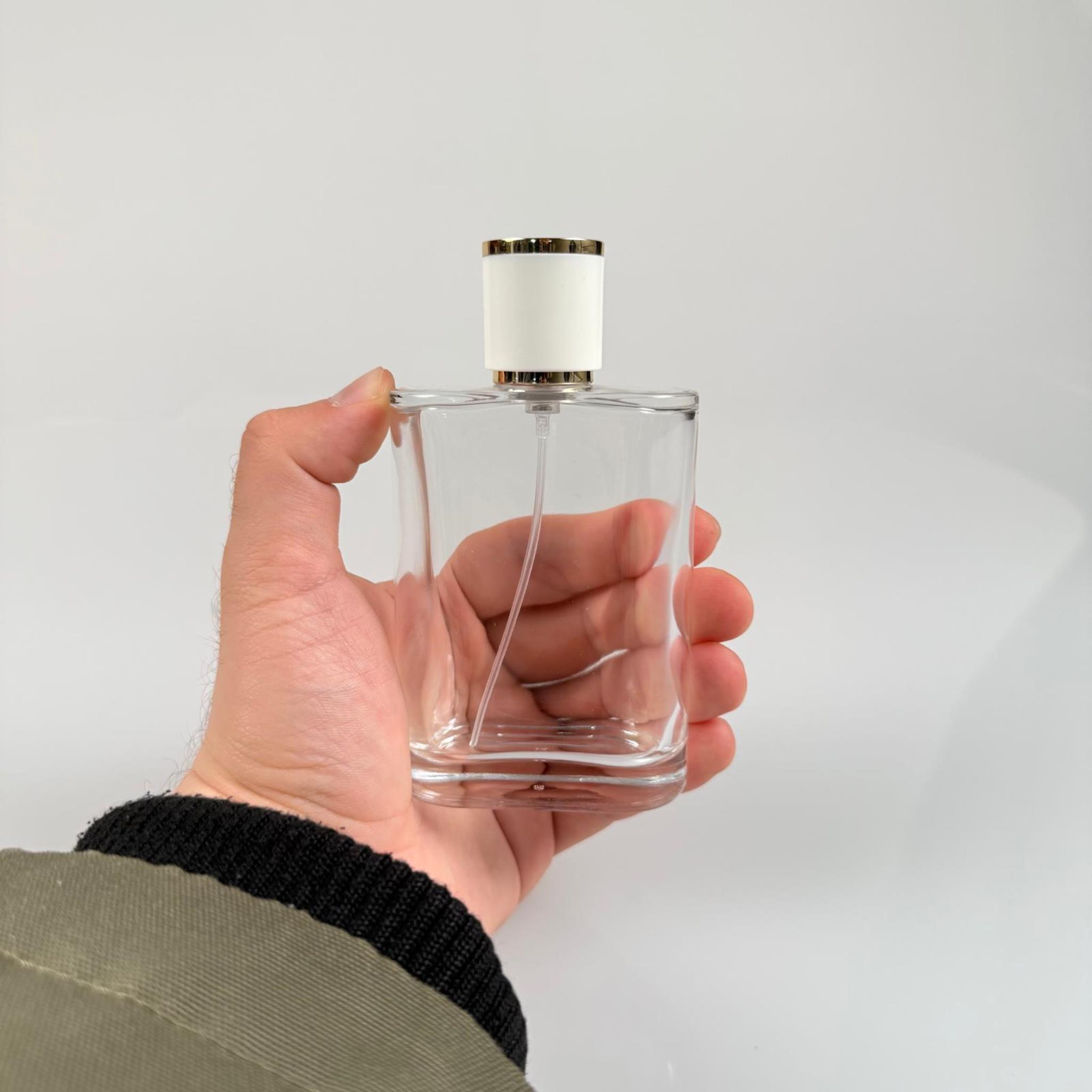 100 ML YASSI MODEL CEO PARFÜM ŞİŞESİ - GOLD METAL SPREYLİ + GOLD BEYAZ KAPAKLI (AĞIZ 15 MM GEÇME KOLAY KAPAMA)