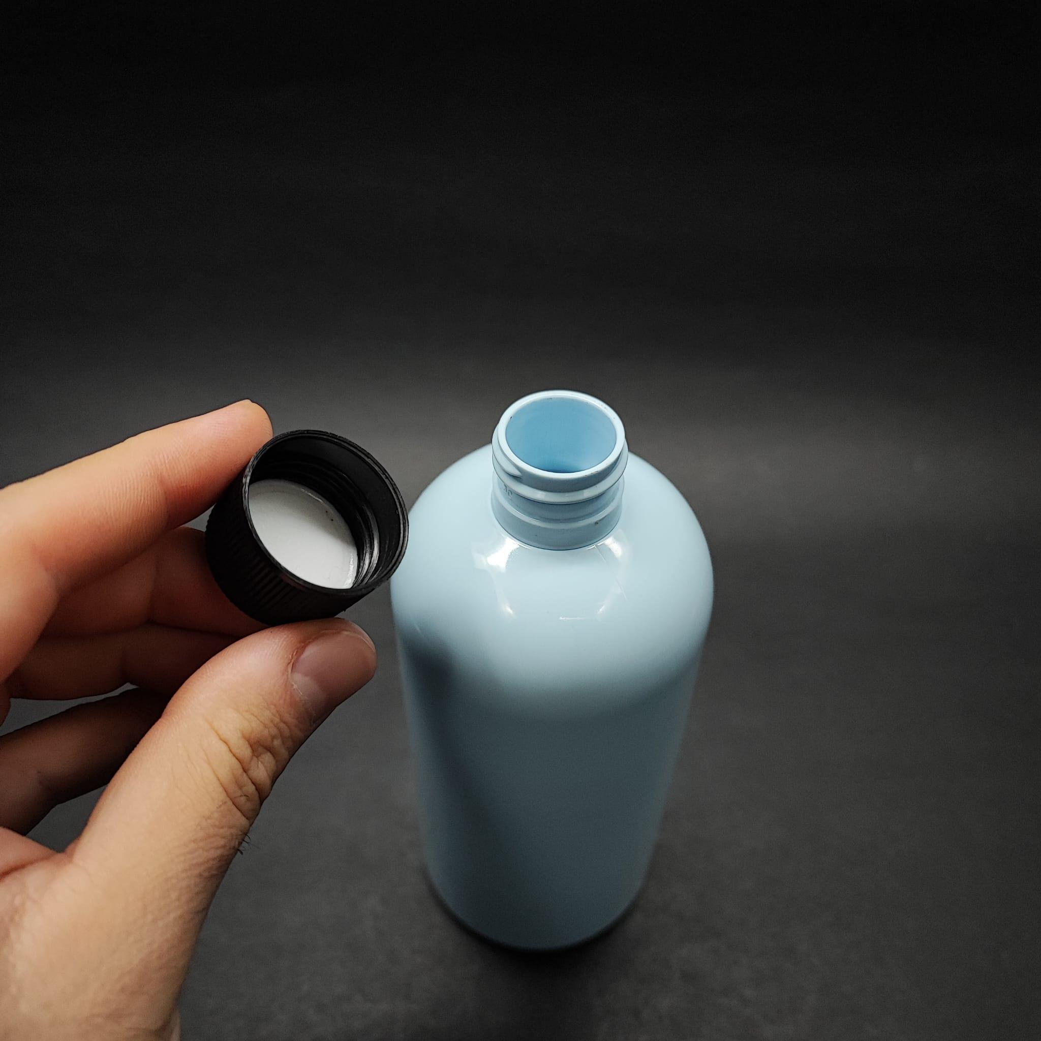 400 CC OVAL BOYUNLU SİLİNDİR PET ŞİŞE (30 GR) - CONTALI SİYAH KAPAKLI - 400 ML PLASTİK ŞİŞE - BEBEK MAVİSİ