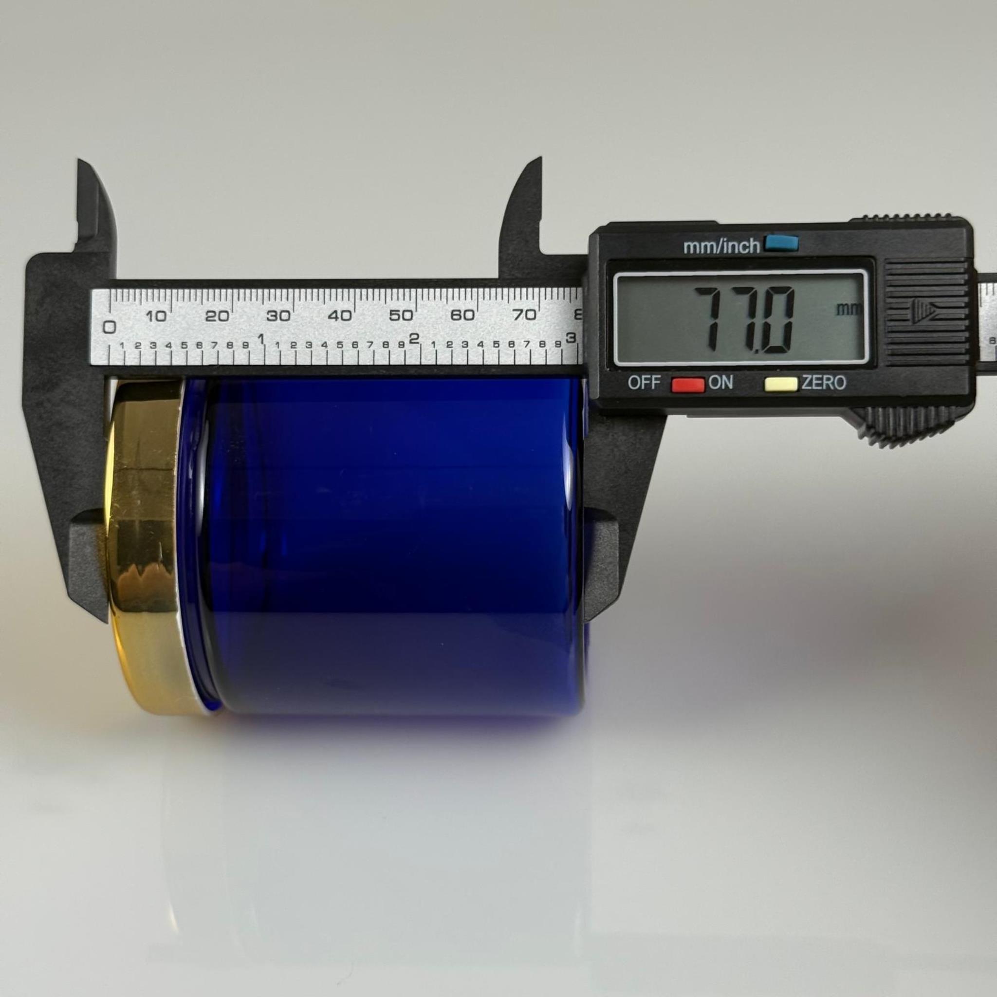 250 ML SERT PET KAVANOZ + GOLD KAPLAMALI PLASTİK KAPAK + İÇ TIPA - 250 CC KALIN MAVİ PLASTİK KAVANOZ GOLD KAPLAMALI PLASTİK KAPAKLI İÇ TIPALI TAKIM - KREM KAVANOZLARI